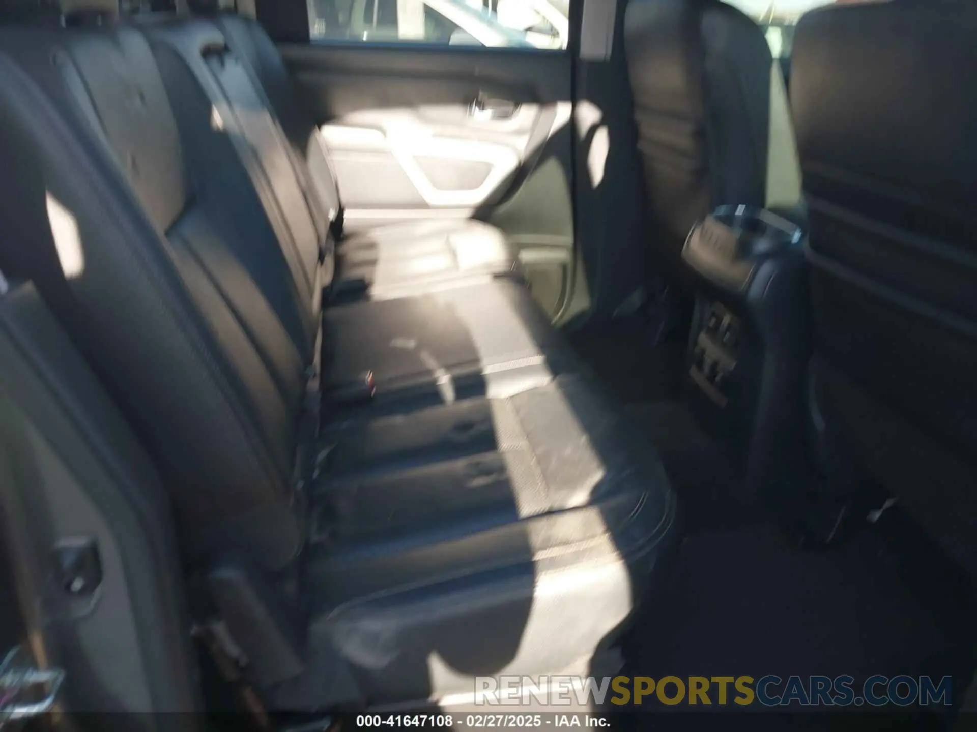 8 Photograph of a damaged car 1N6AA1E51KN518603 NISSAN TITAN 2019