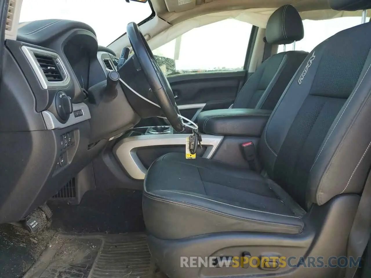 7 Photograph of a damaged car 1N6AA1E53KN532356 NISSAN TITAN 2019