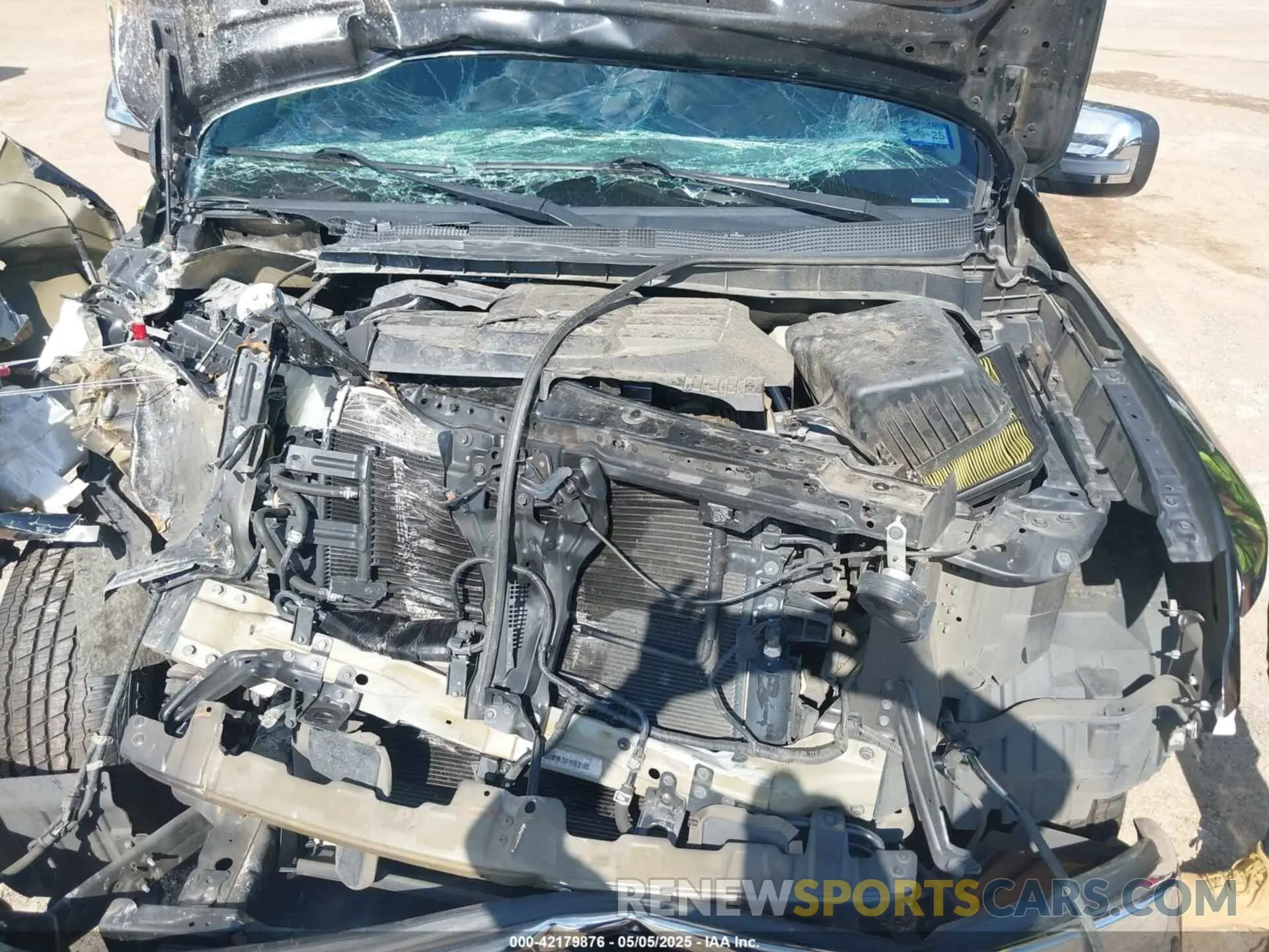 10 Photograph of a damaged car 1N6AA1E64KN505272 NISSAN TITAN 2019