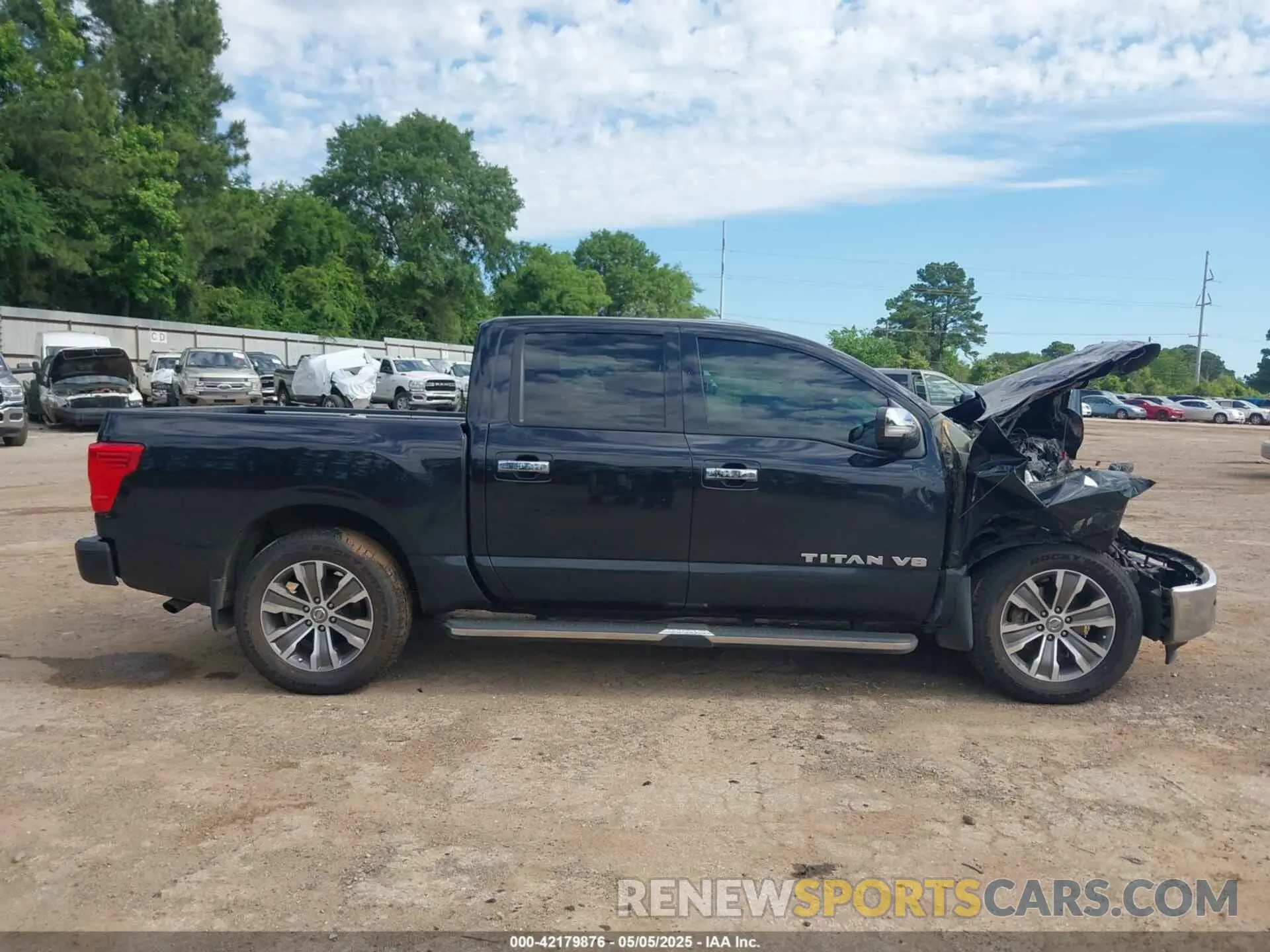 14 Photograph of a damaged car 1N6AA1E64KN505272 NISSAN TITAN 2019