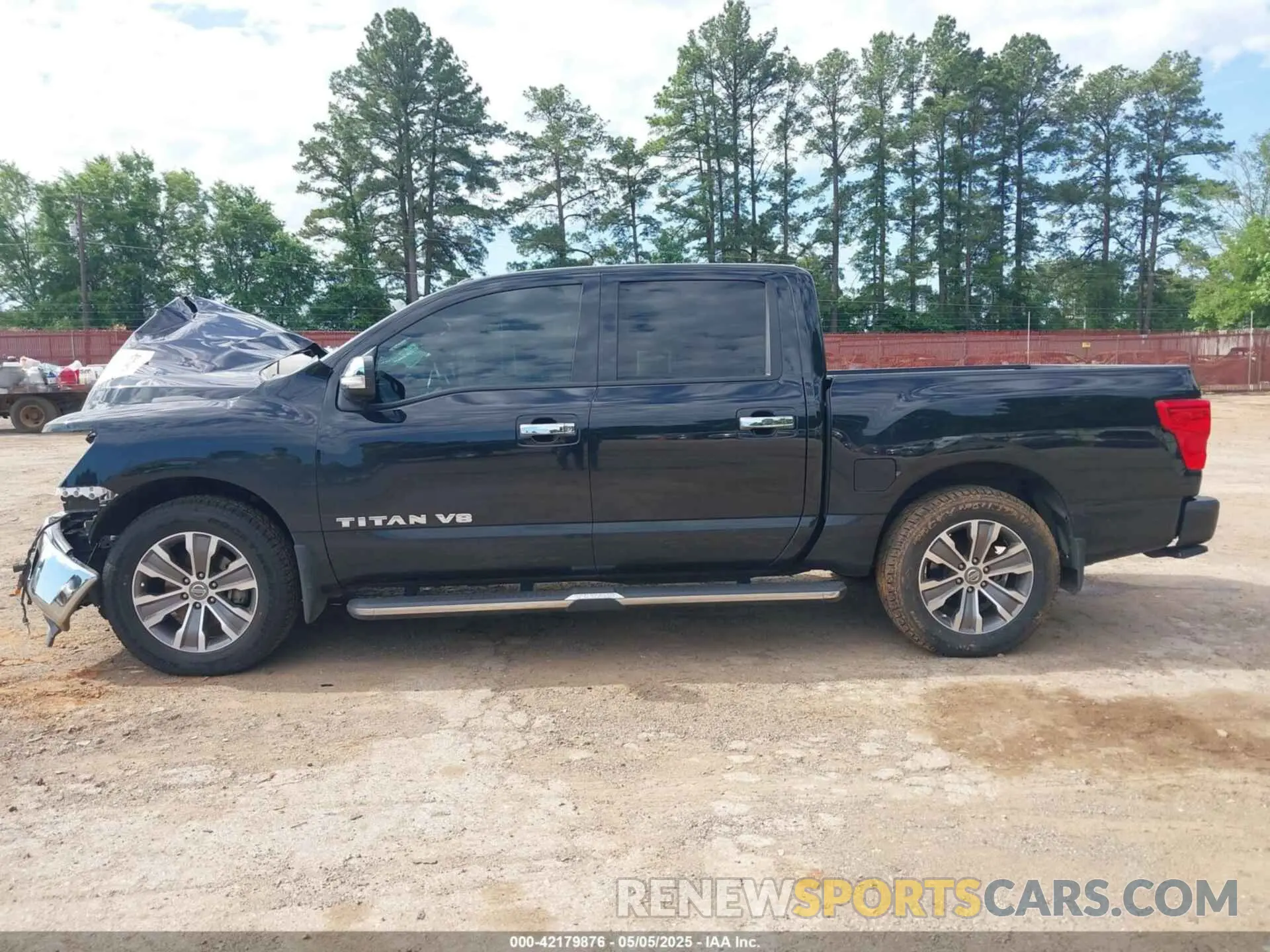 15 Photograph of a damaged car 1N6AA1E64KN505272 NISSAN TITAN 2019