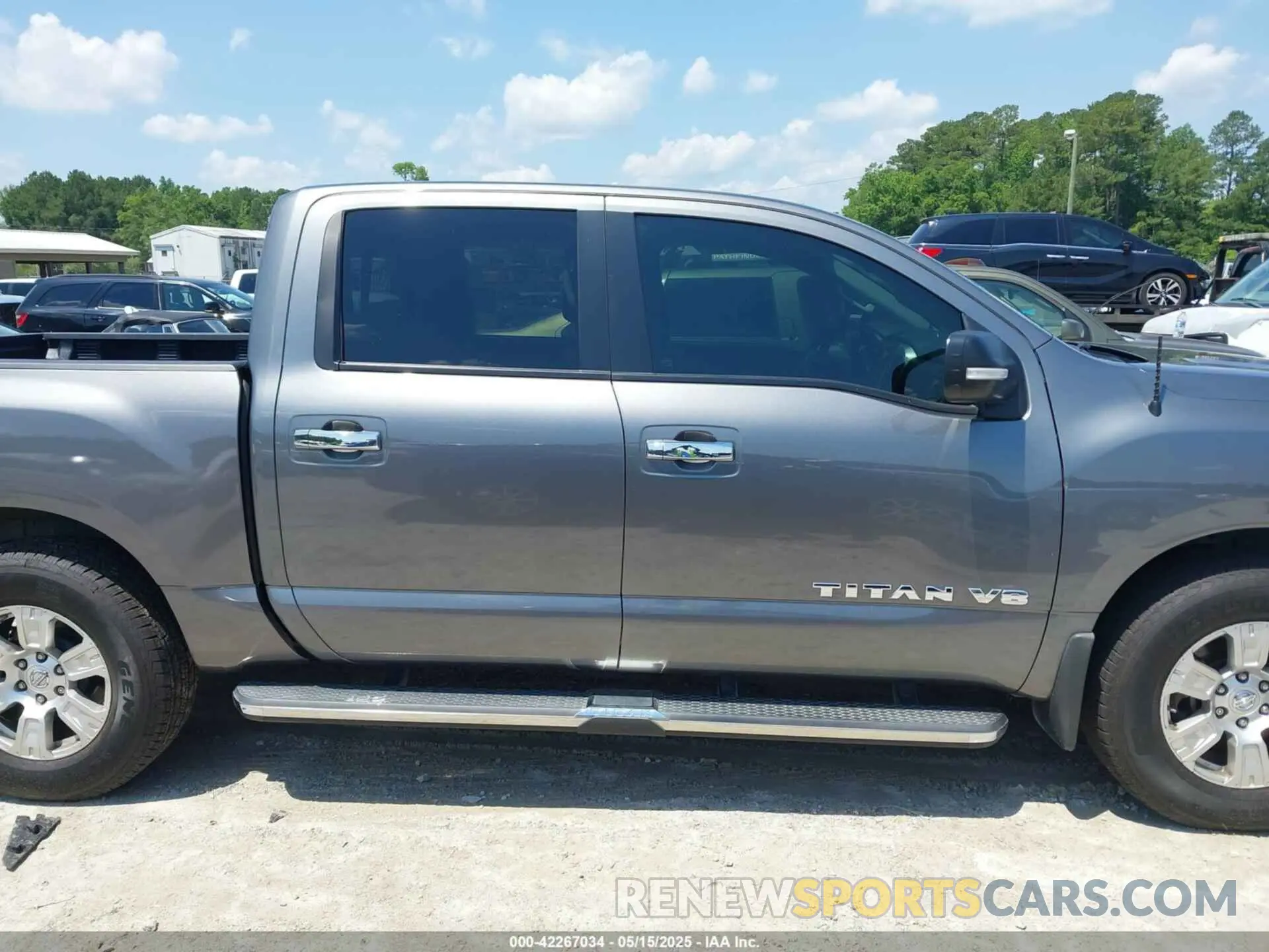 13 Photograph of a damaged car 1N6AA1EKXKN514541 NISSAN TITAN 2019