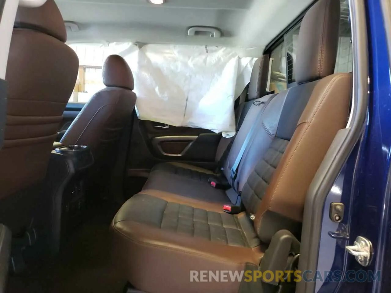10 Photograph of a damaged car 1N6BA1F47KN534332 NISSAN TITAN 2019