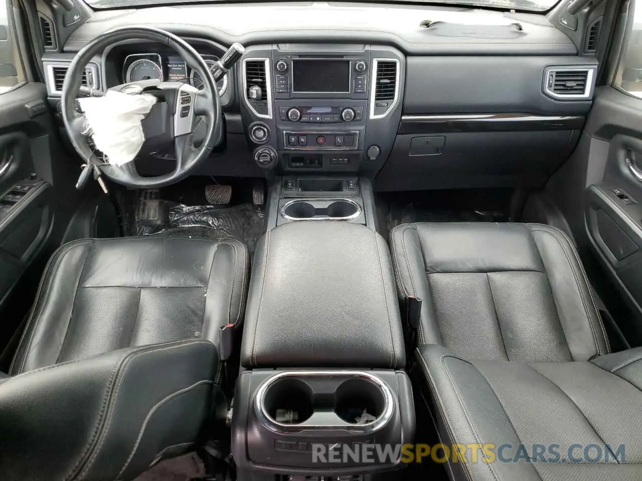 8 Фотография поврежденного автомобиля 1N6BA1F4XKN521381 NISSAN TITAN 2019