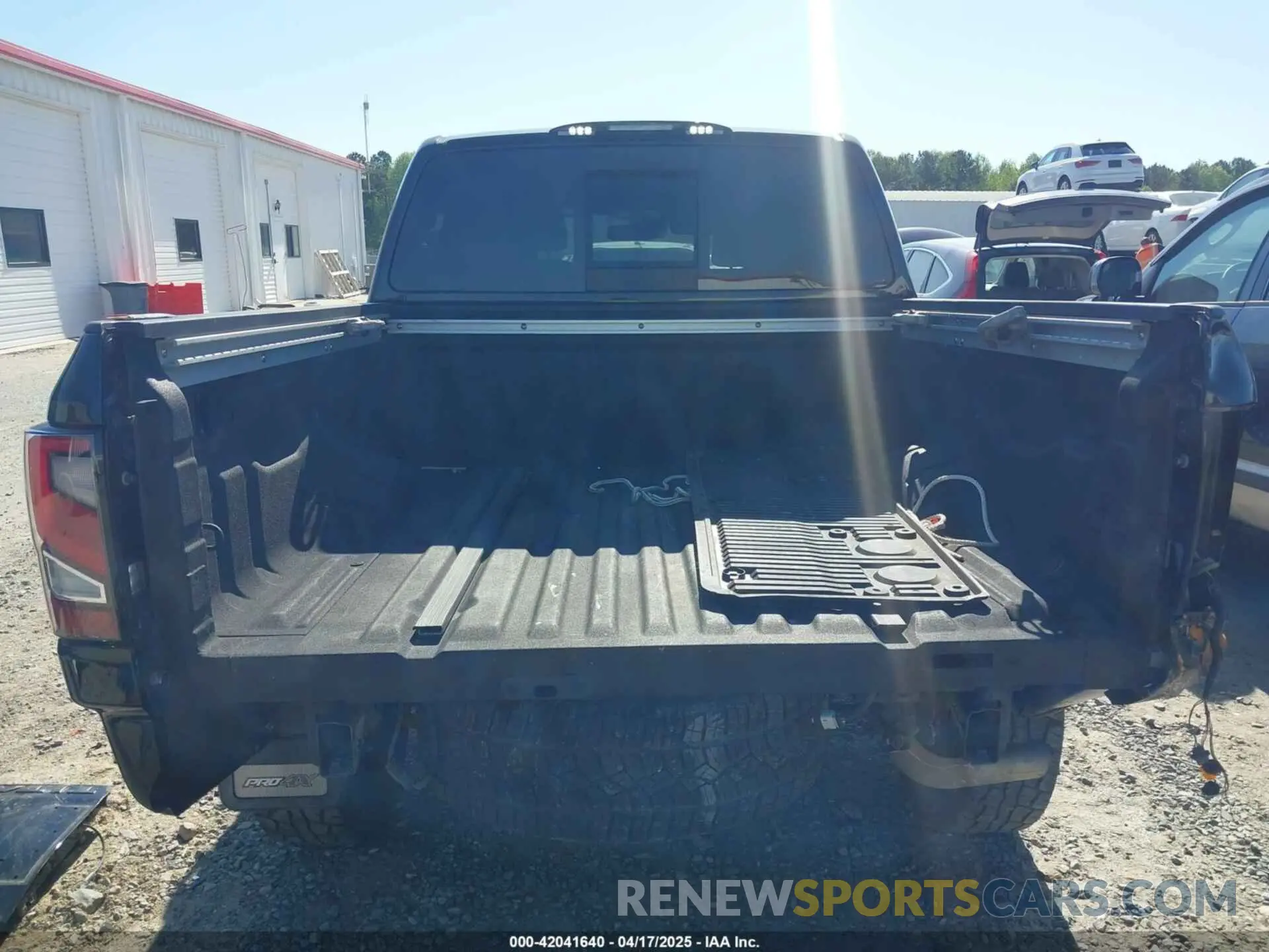17 Photograph of a damaged car 1N6AA1ED3LN507305 NISSAN TITAN 2020