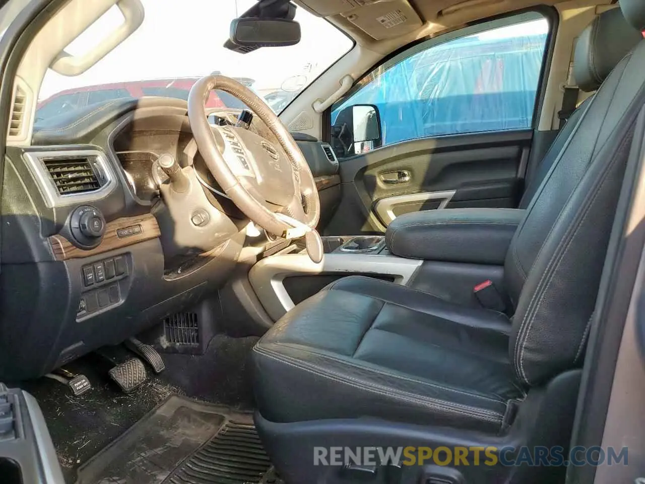 7 Фотография поврежденного автомобиля 1N6AA1ED5LN501764 NISSAN TITAN 2020