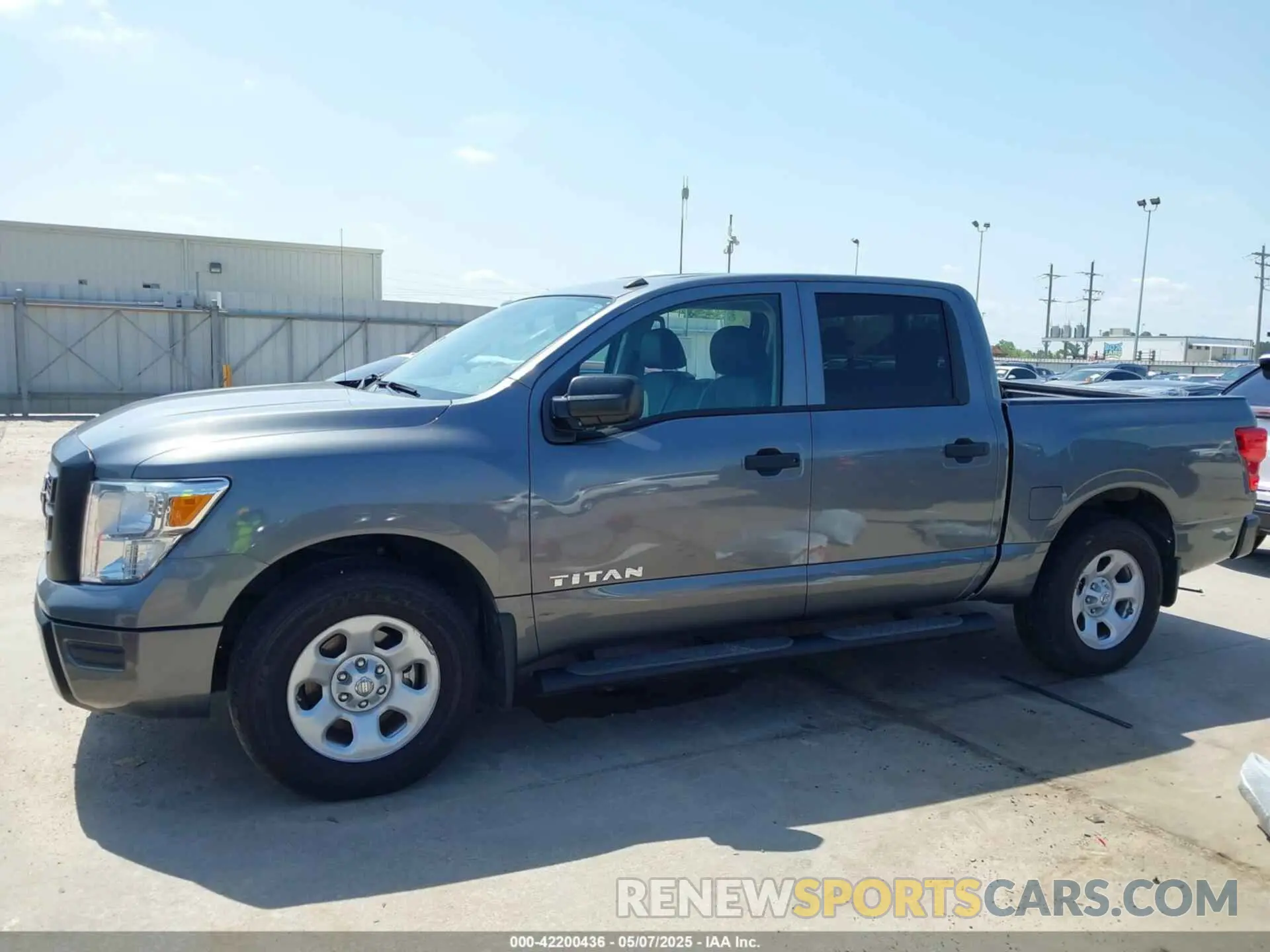 14 Photograph of a damaged car 1N6AA1EE7LN504559 NISSAN TITAN 2020