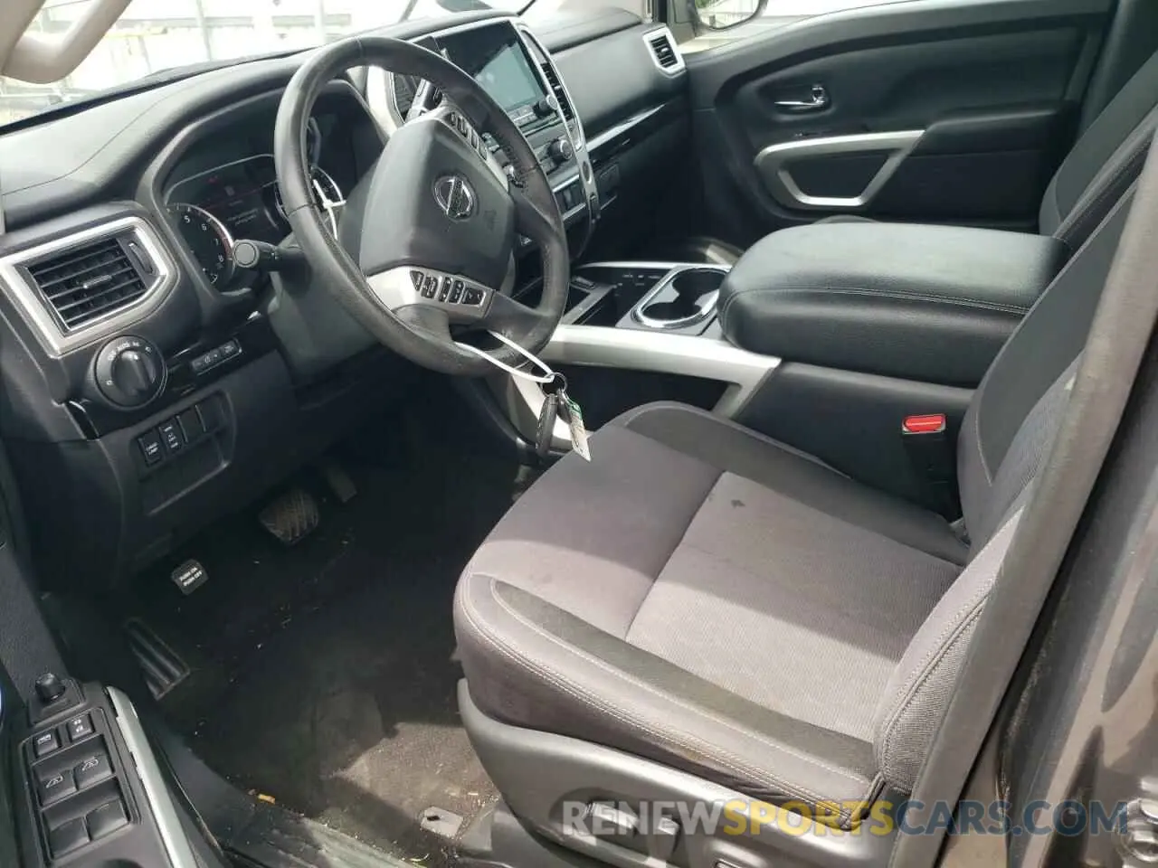 7 Photograph of a damaged car 1N6AA1EF1LN508633 NISSAN TITAN 2020