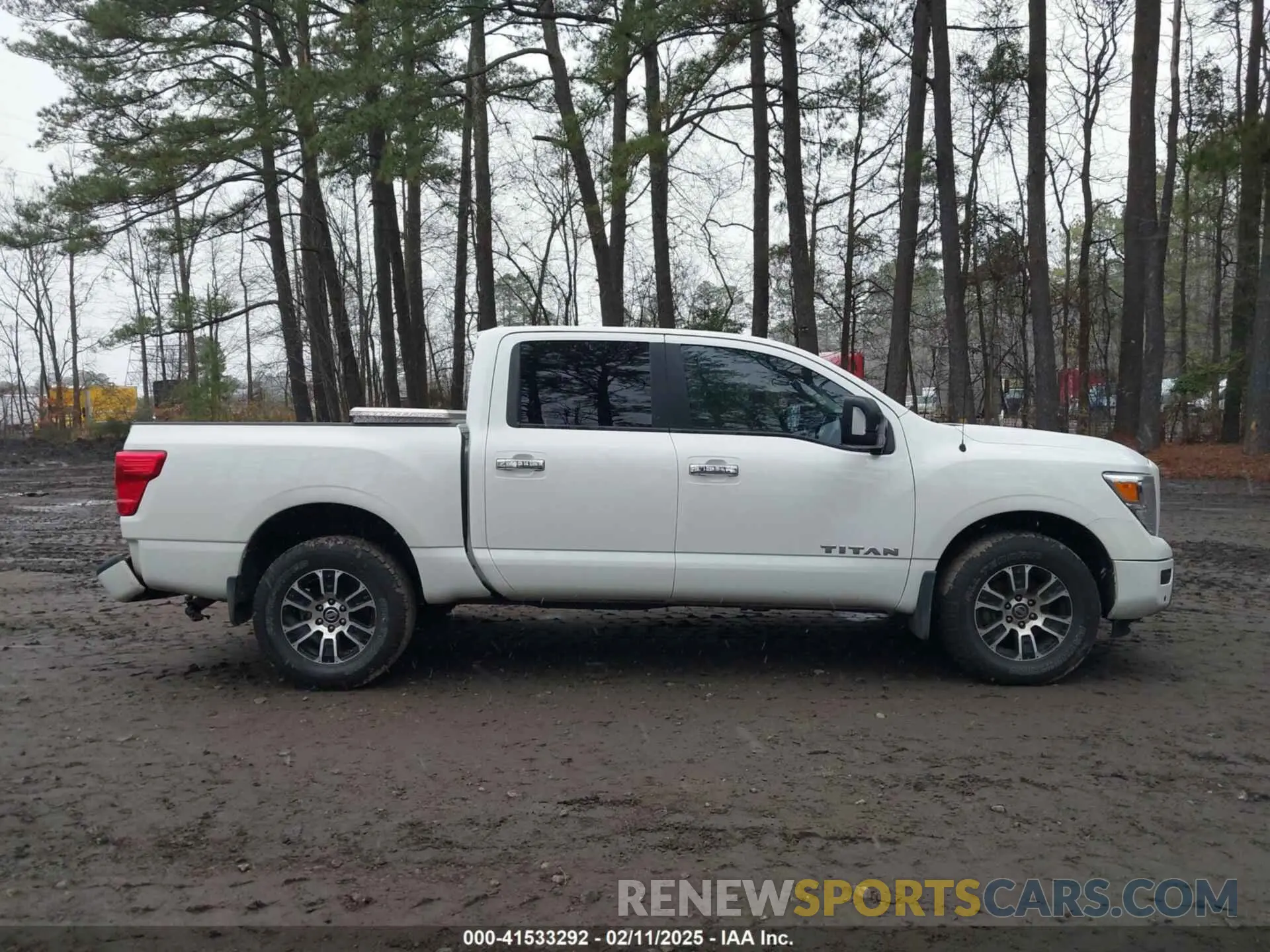 13 Photograph of a damaged car 1N6AA1ED3MN507886 NISSAN TITAN 2021