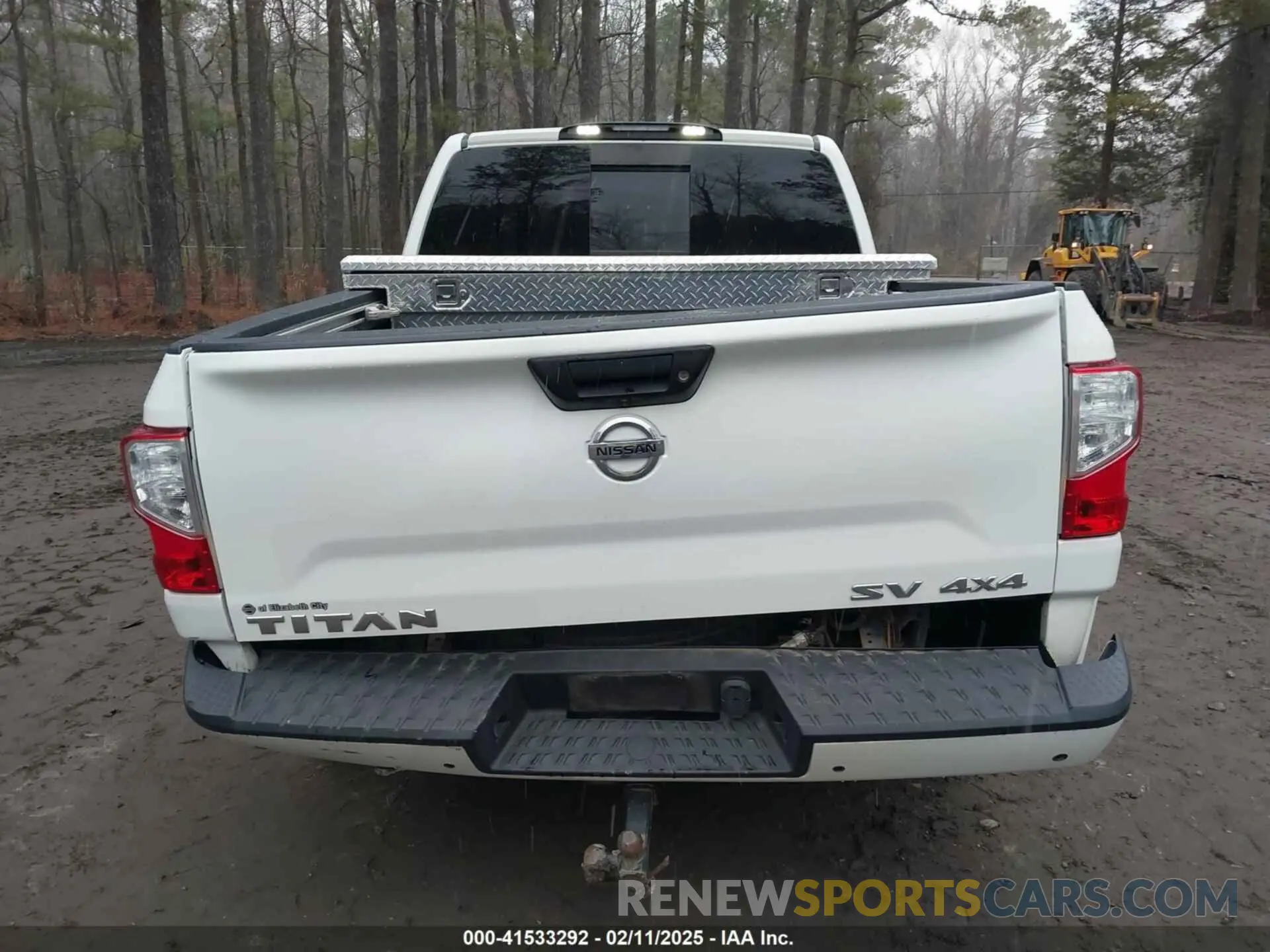 17 Photograph of a damaged car 1N6AA1ED3MN507886 NISSAN TITAN 2021