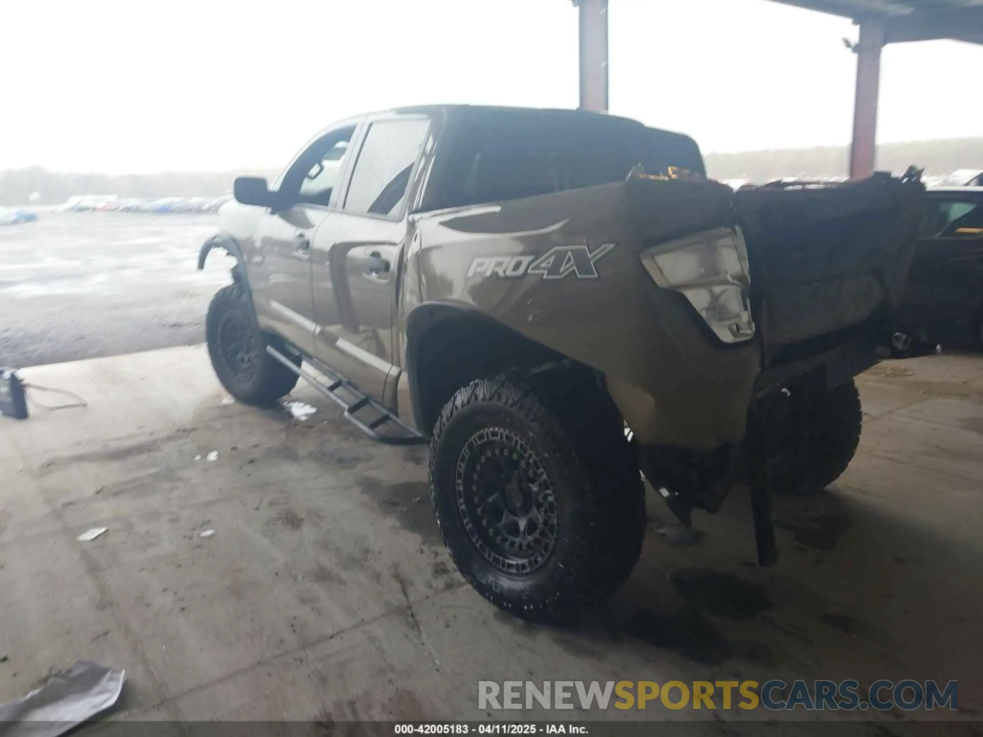 3 Photograph of a damaged car 1N6AA1ED4MN504382 NISSAN TITAN 2021