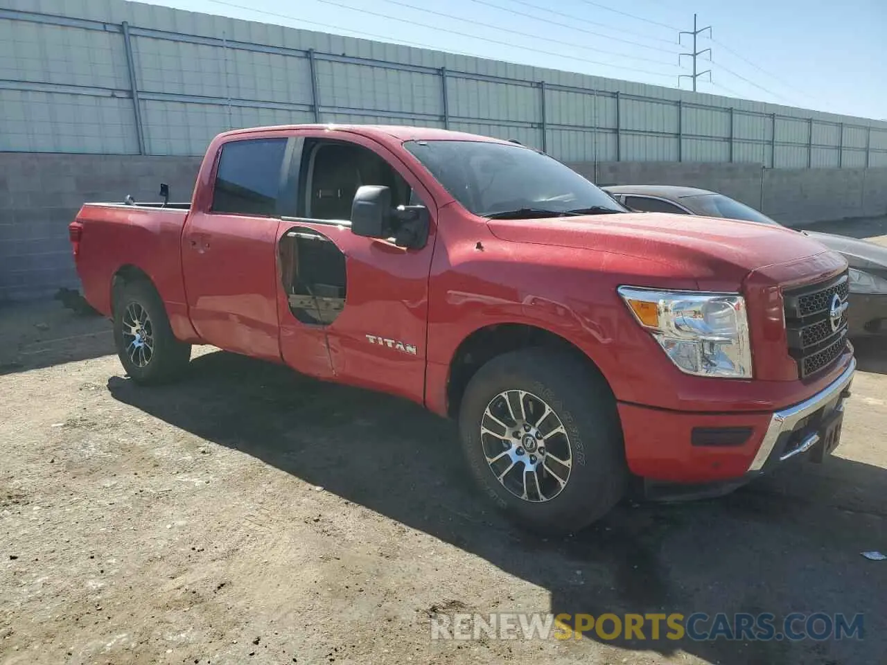 4 Photograph of a damaged car 1N6AA1ED8MN525283 NISSAN TITAN 2021
