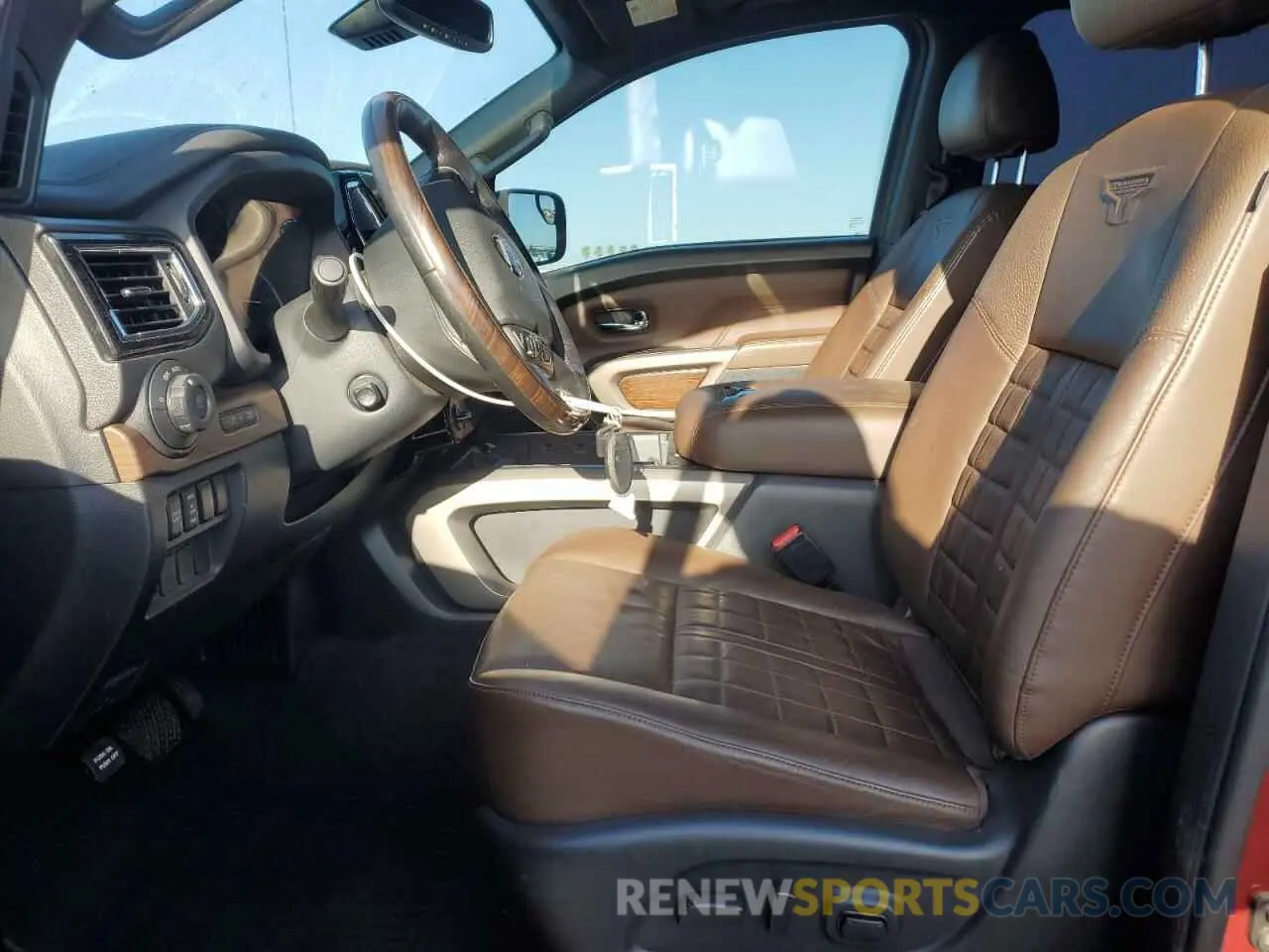7 Фотография поврежденного автомобиля 1N6AA1ED8MN525896 NISSAN TITAN 2021