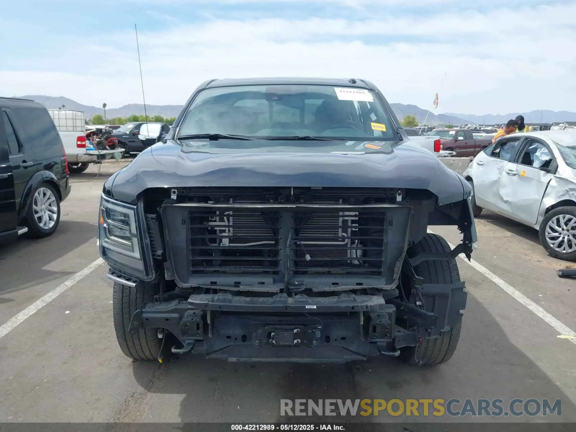13 Photograph of a damaged car 1N6AA1ED8MN529124 NISSAN TITAN 2021