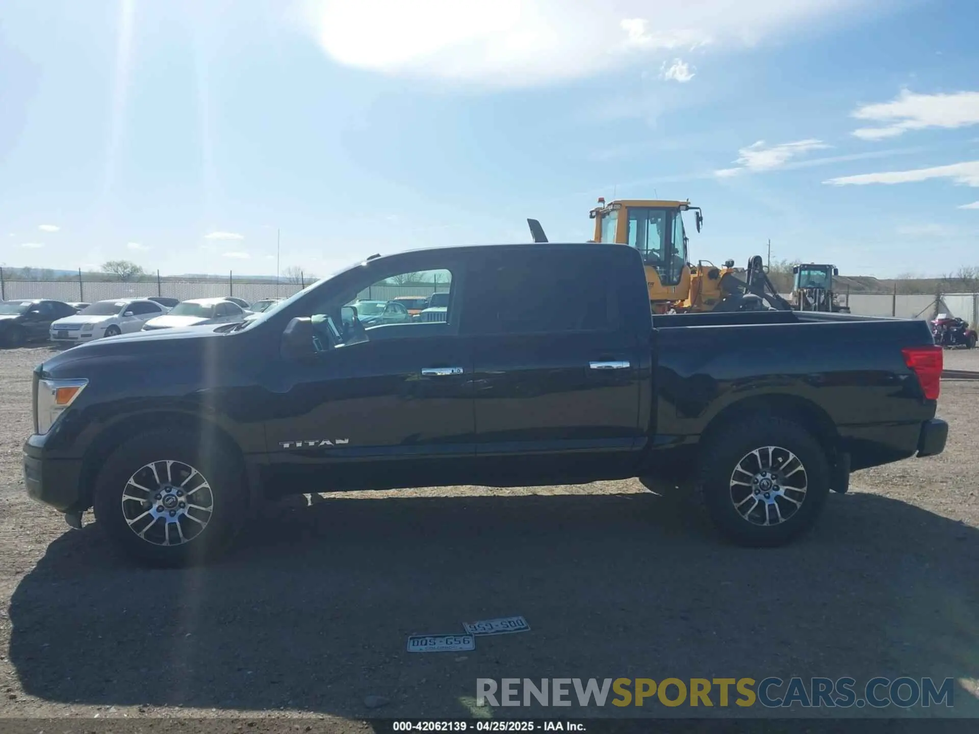 14 Photograph of a damaged car 1N6AA1ED9MN509741 NISSAN TITAN 2021