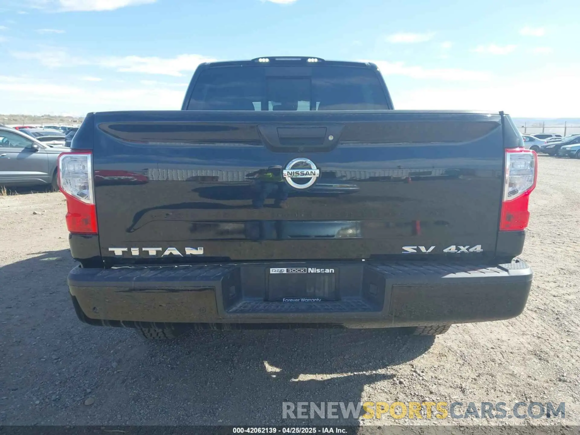 16 Photograph of a damaged car 1N6AA1ED9MN509741 NISSAN TITAN 2021