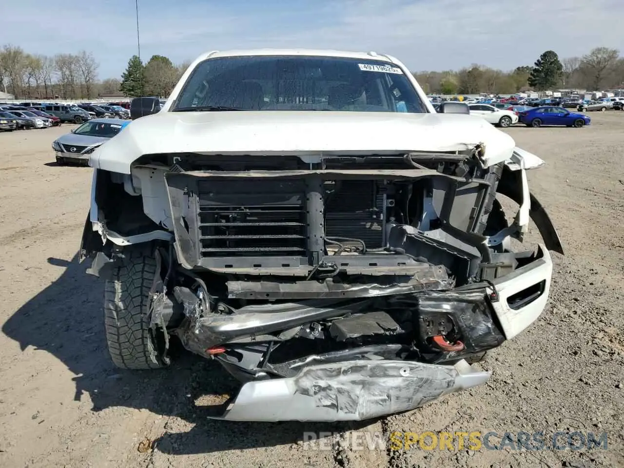 5 Photograph of a damaged car 1N6AA1EDXMN527133 NISSAN TITAN 2021