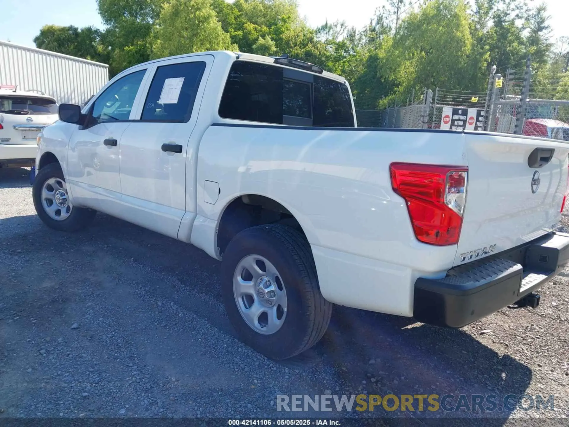 3 Фотография поврежденного автомобиля 1N6AA1EC1PN114674 NISSAN TITAN 2023