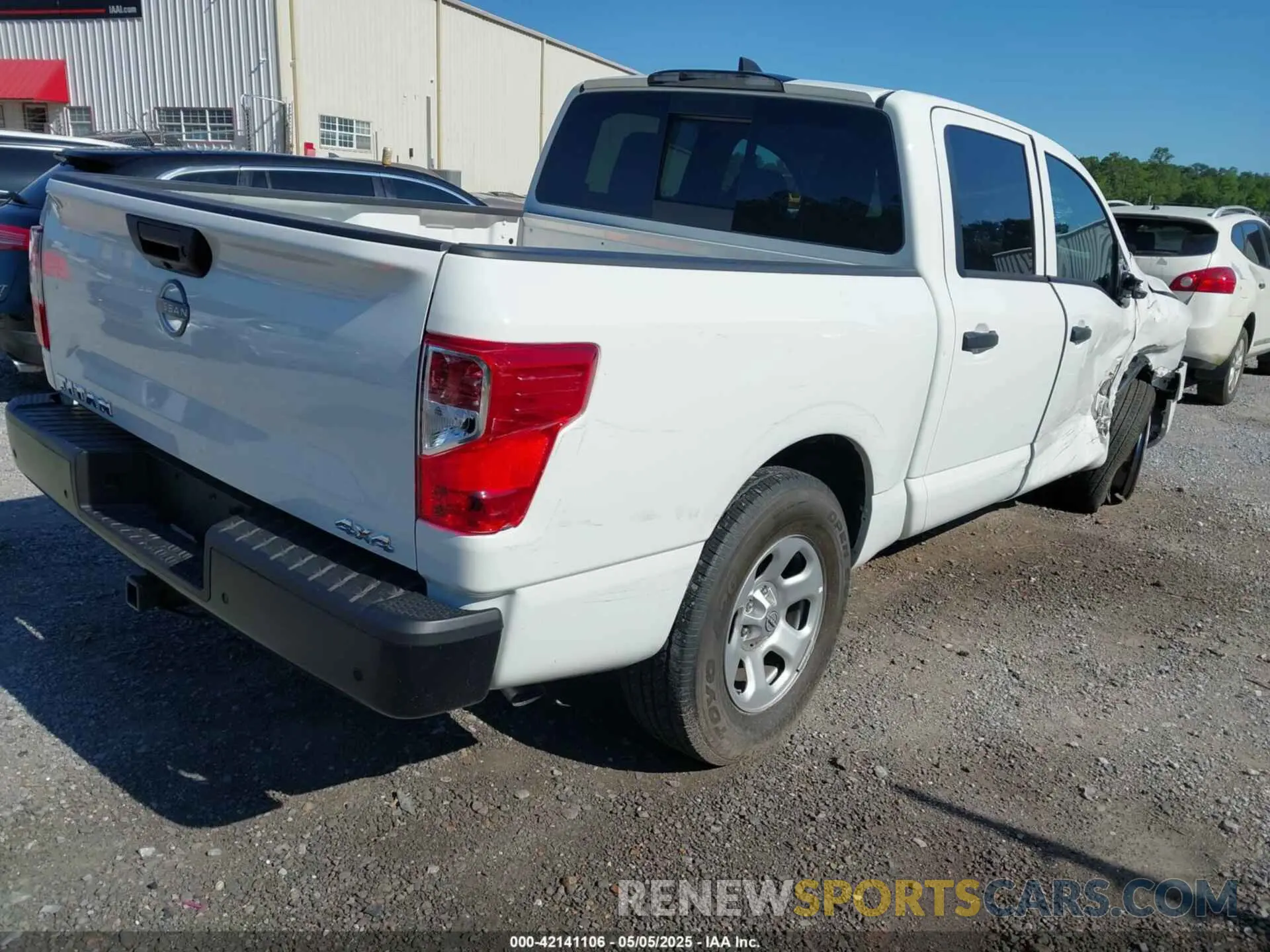 4 Фотография поврежденного автомобиля 1N6AA1EC1PN114674 NISSAN TITAN 2023