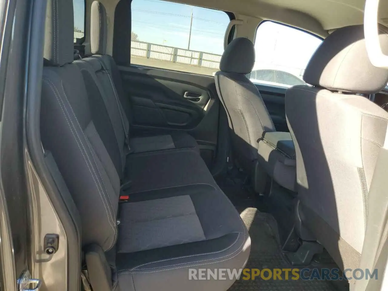 10 Фотография поврежденного автомобиля 1N6AA1EC9PN115815 NISSAN TITAN 2023