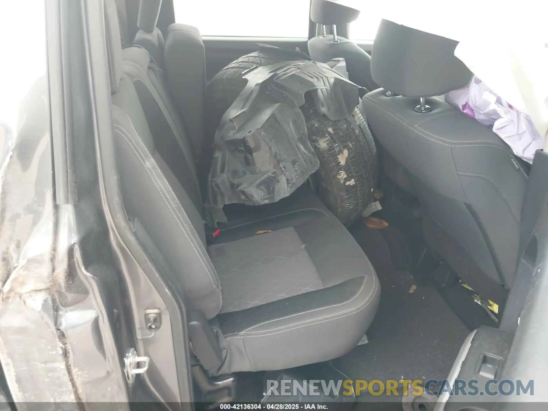 8 Фотография поврежденного автомобиля 1N6AA1ECXPN108050 NISSAN TITAN 2023