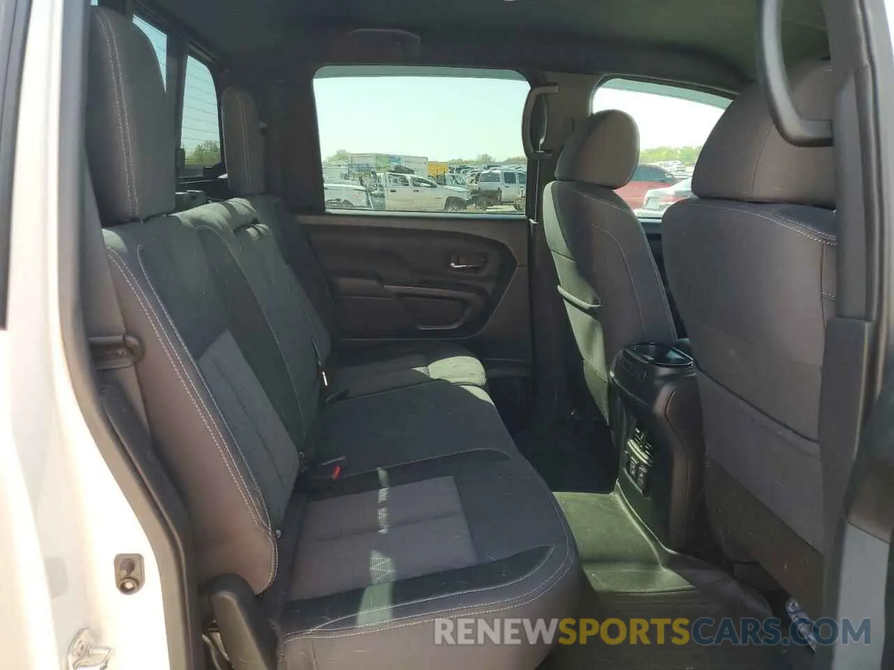 10 Фотография поврежденного автомобиля 1N6AA1EFXPN112108 NISSAN TITAN 2023