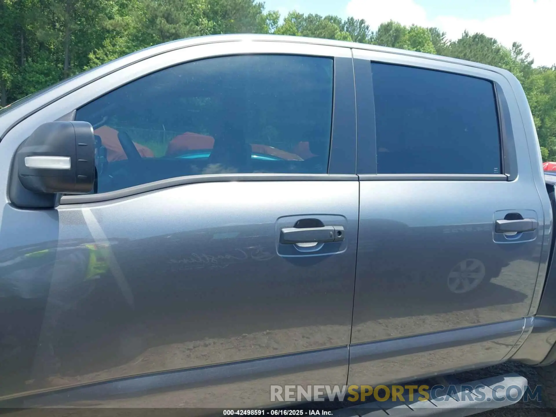 15 Photograph of a damaged car 1N6AA1ED8RN114313 NISSAN TITAN 2024