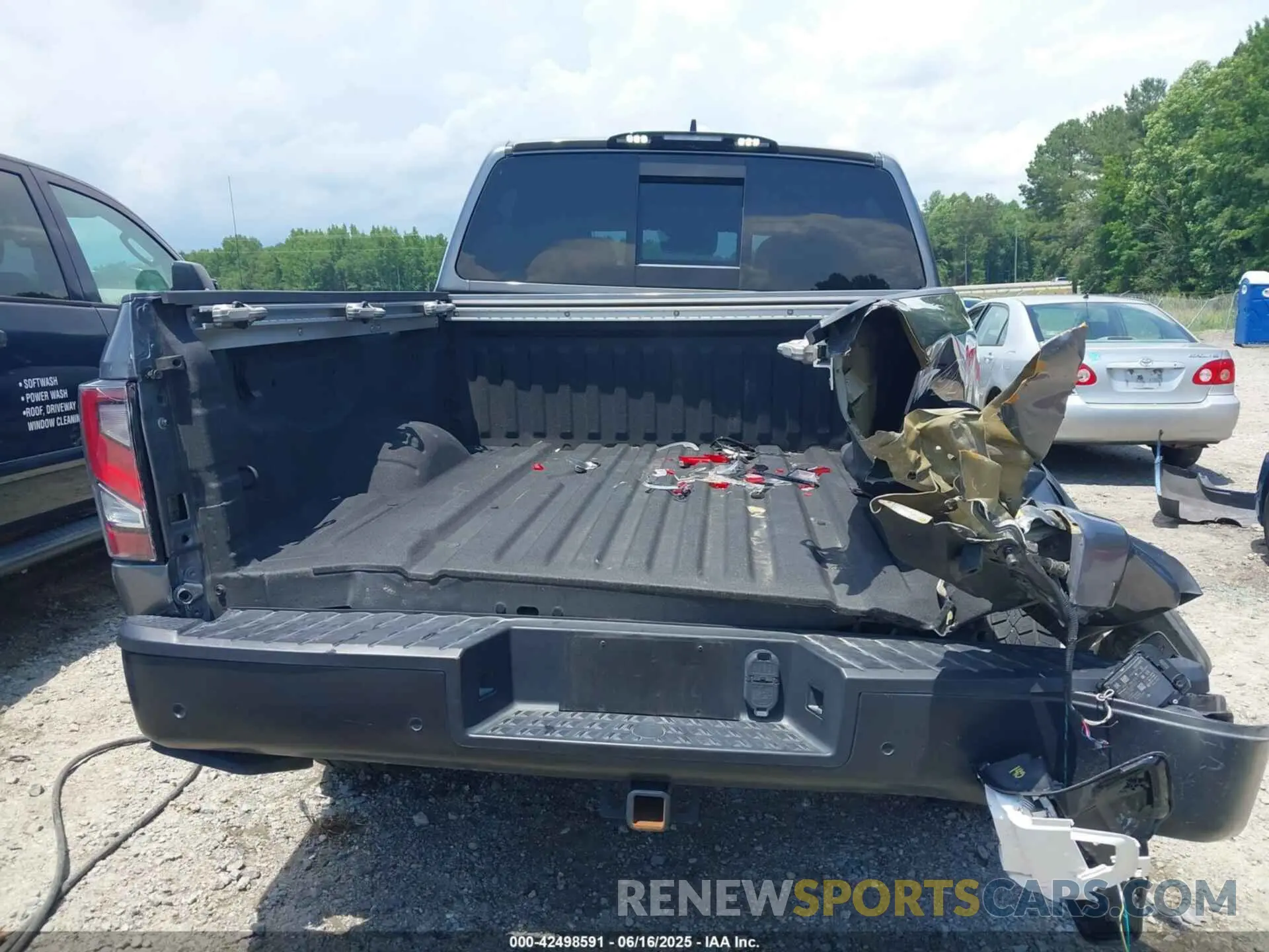 17 Photograph of a damaged car 1N6AA1ED8RN114313 NISSAN TITAN 2024