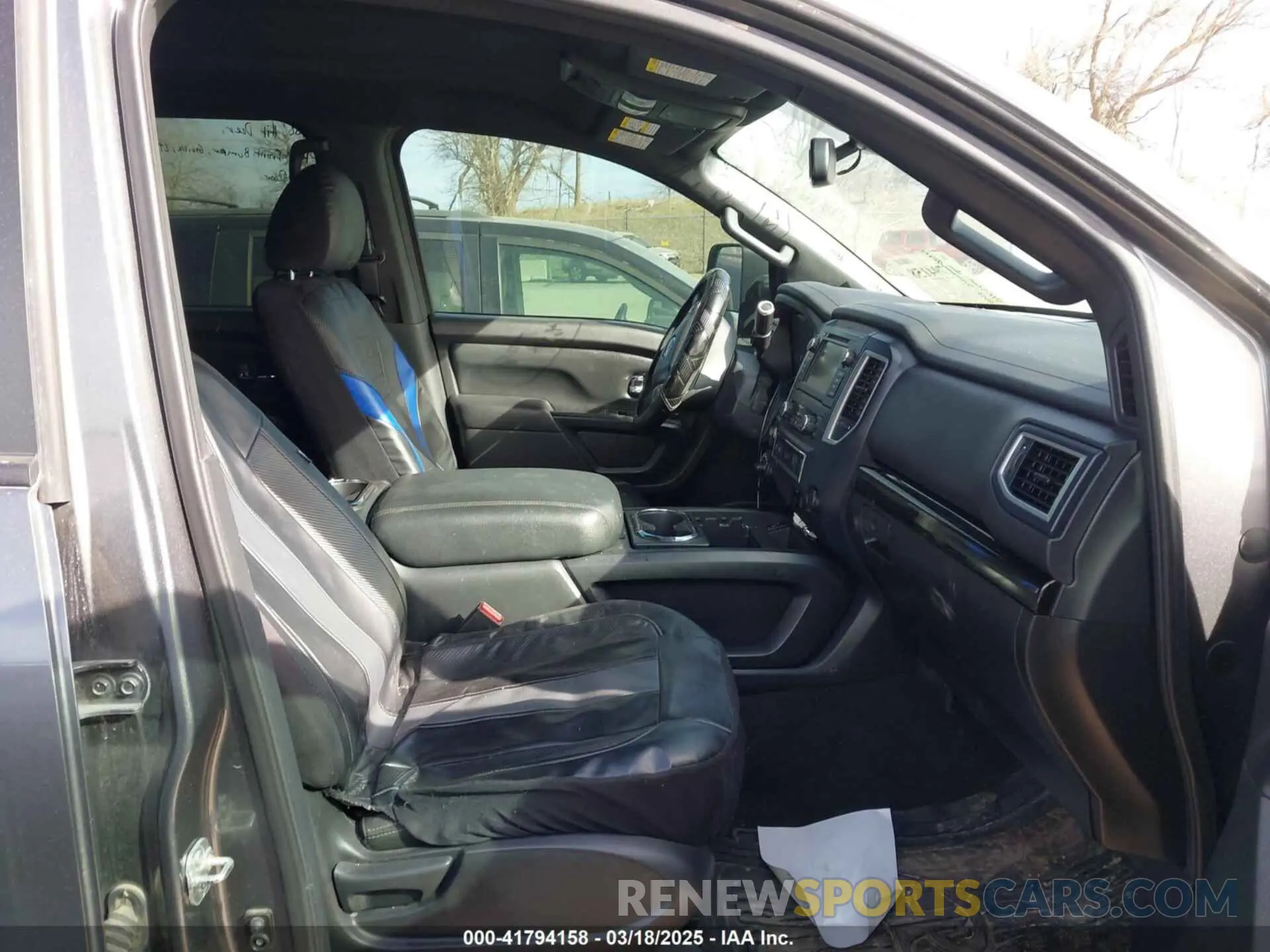 5 Photograph of a damaged car 1N6BA1F41KN529532 NISSAN TITAN XD 2019