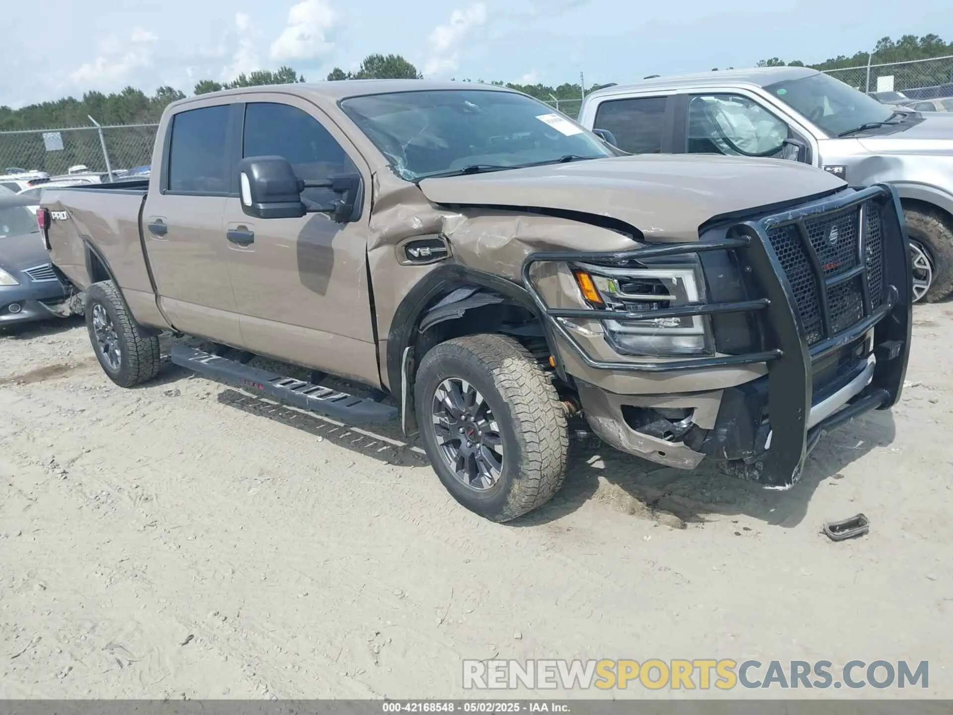 1 Фотография поврежденного автомобиля 1N6AA1FBXNN100016 NISSAN TITAN XD 2022