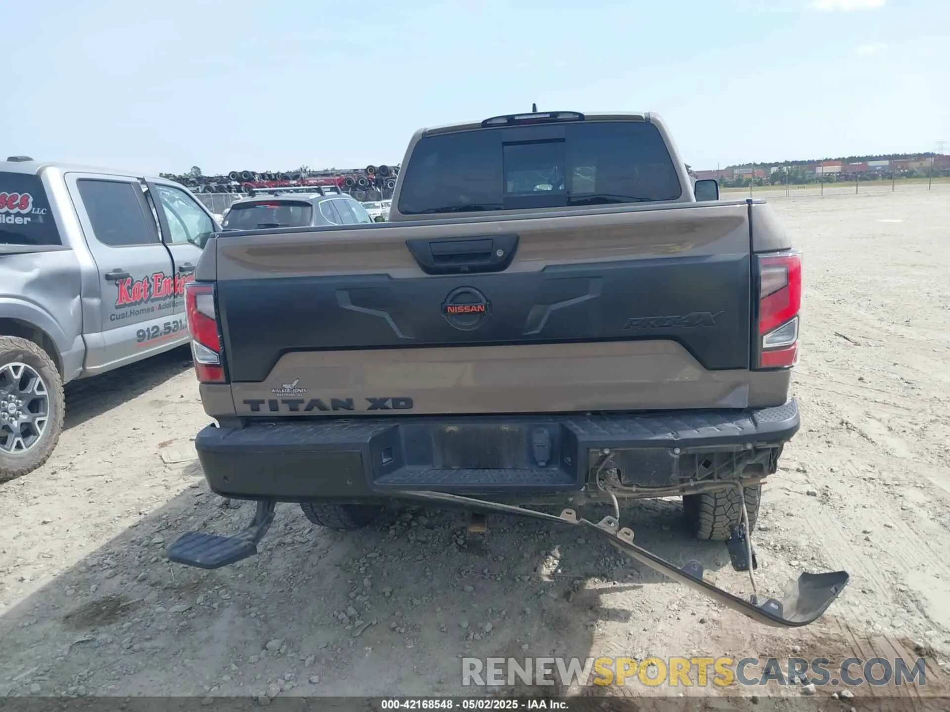 16 Фотография поврежденного автомобиля 1N6AA1FBXNN100016 NISSAN TITAN XD 2022