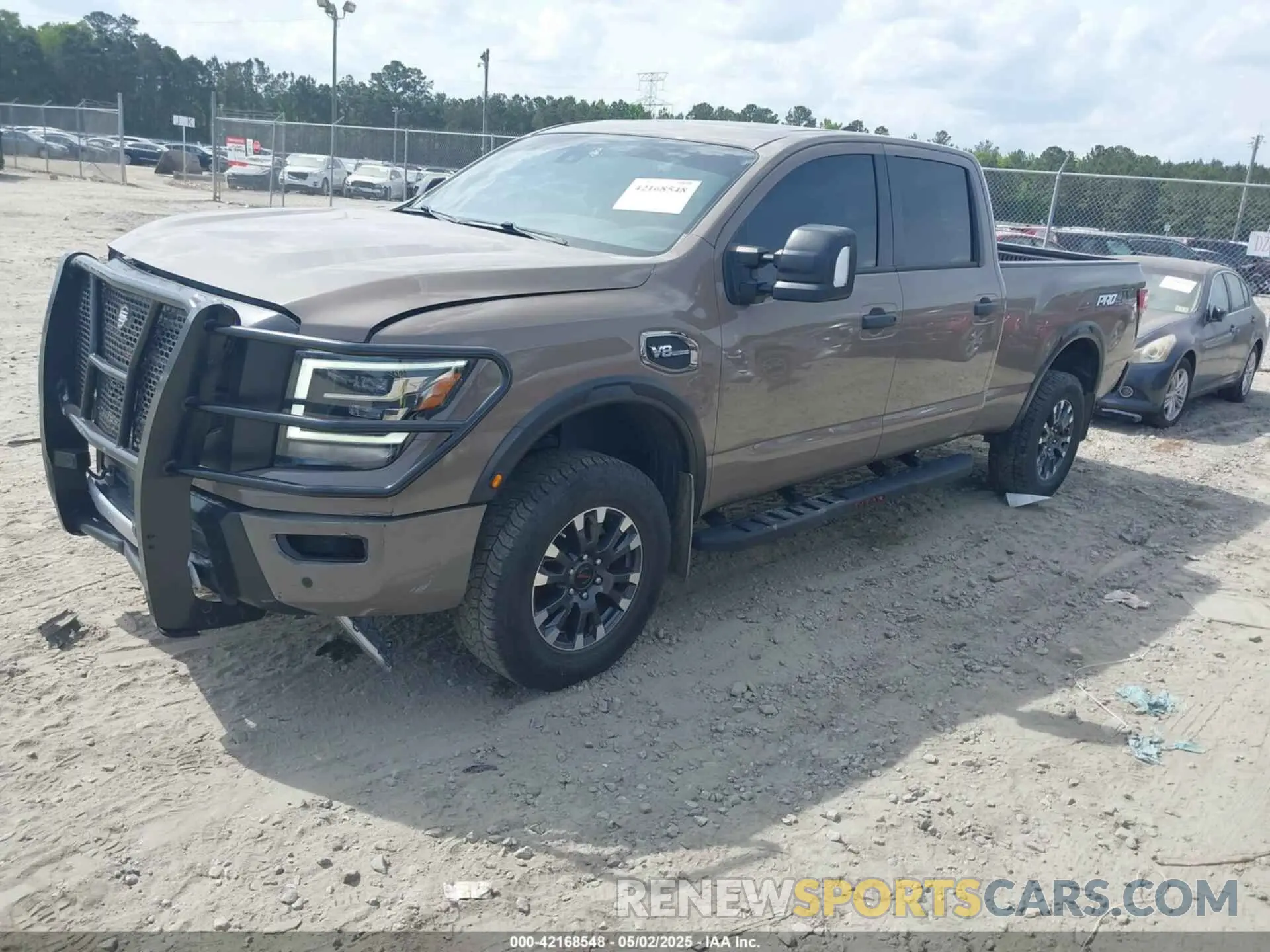 2 Фотография поврежденного автомобиля 1N6AA1FBXNN100016 NISSAN TITAN XD 2022