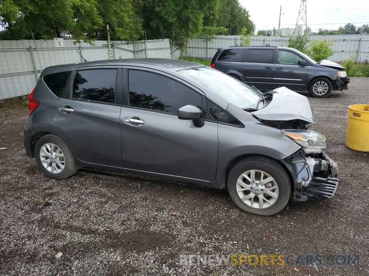 4 Photograph of a damaged car 3N1CE2CP0KL358386 NISSAN VERSA 2019