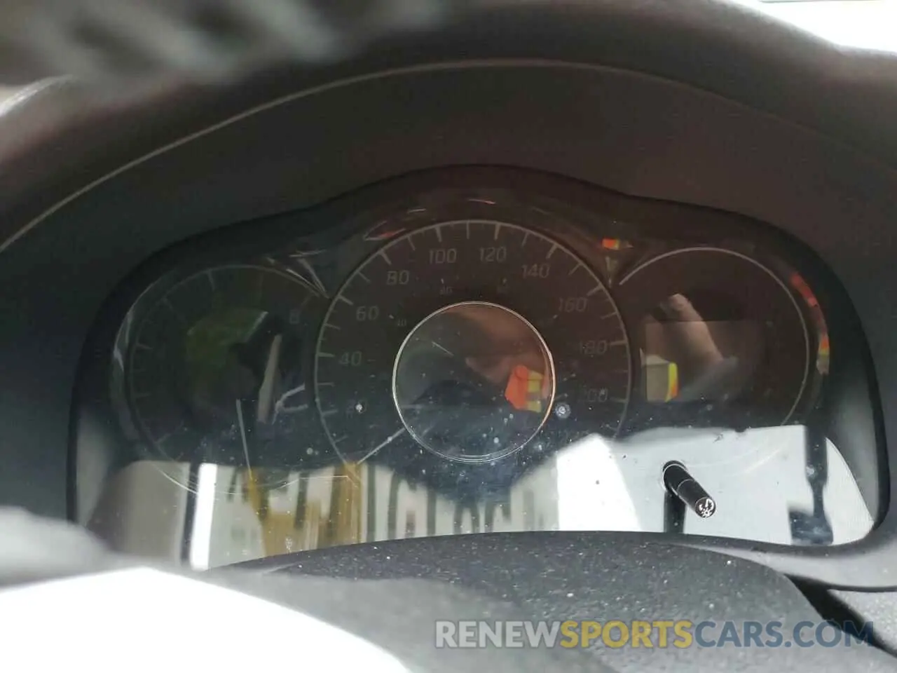 9 Photograph of a damaged car 3N1CE2CP0KL358386 NISSAN VERSA 2019