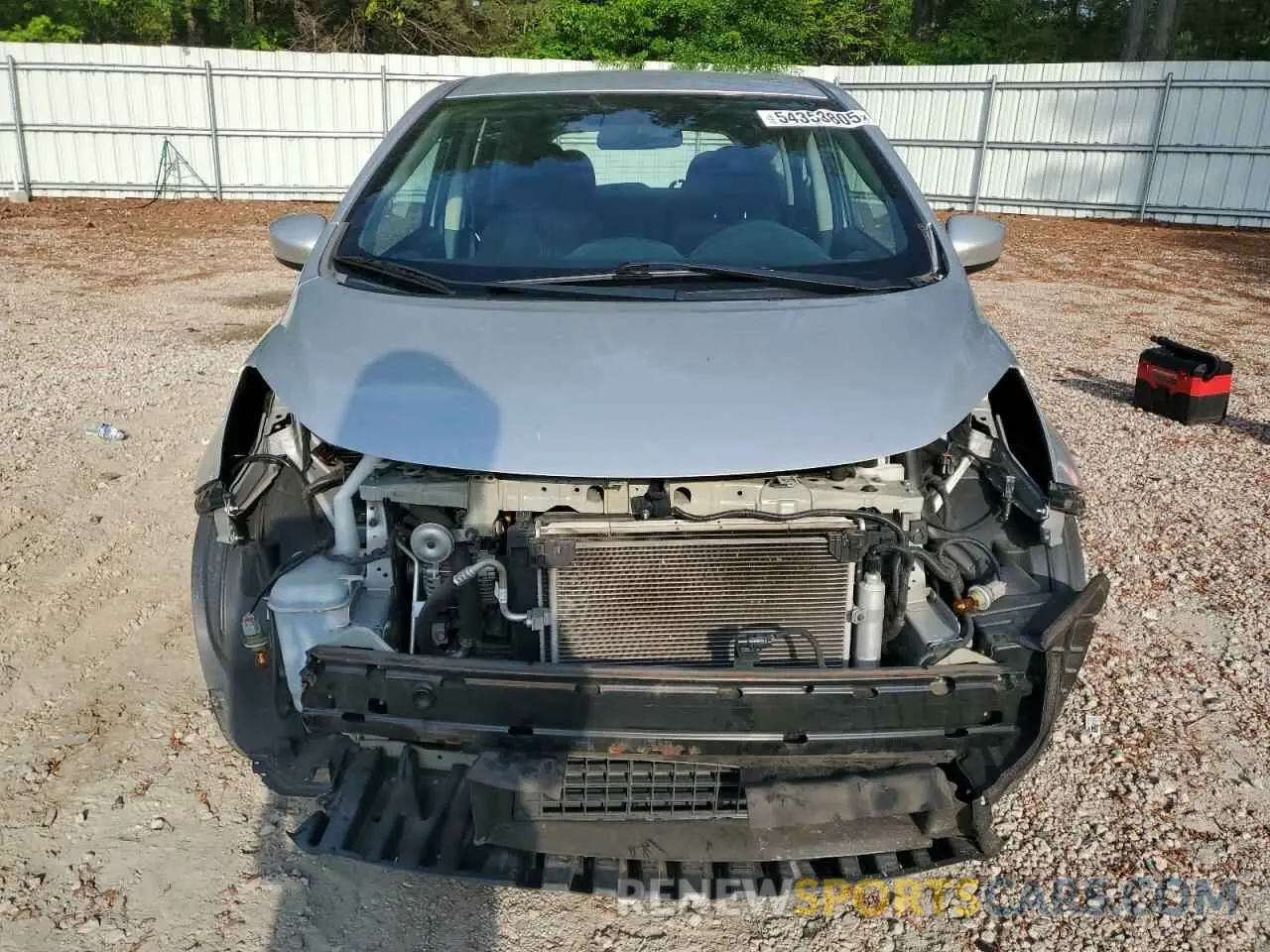 5 Photograph of a damaged car 3N1CE2CP2KL353948 NISSAN VERSA 2019