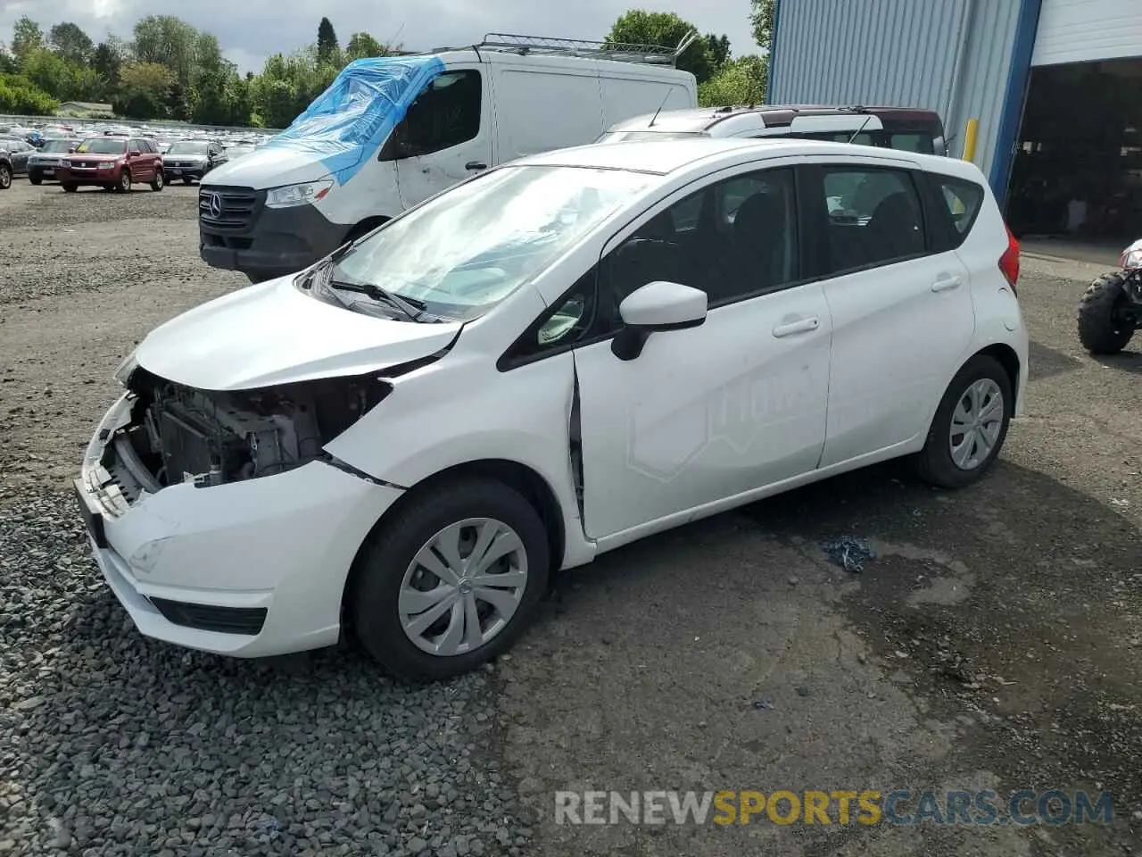1 Фотография поврежденного автомобиля 3N1CE2CP9KL357043 NISSAN VERSA 2019