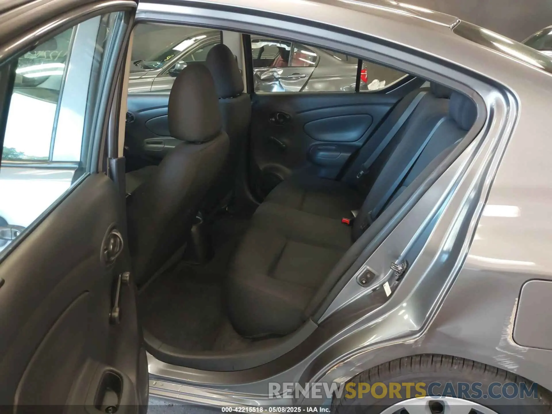 8 Photograph of a damaged car 3N1CN7AP0KL844180 NISSAN VERSA 2019
