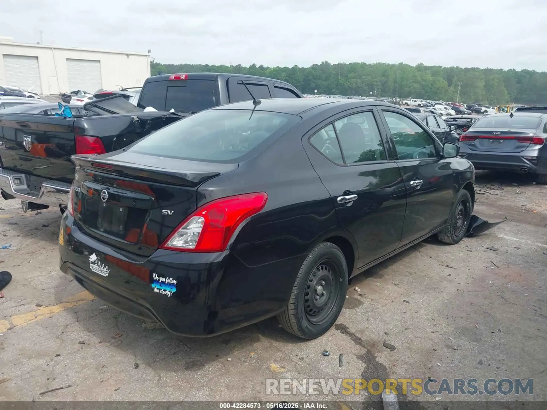 4 Photograph of a damaged car 3N1CN7AP0KL846978 NISSAN VERSA 2019