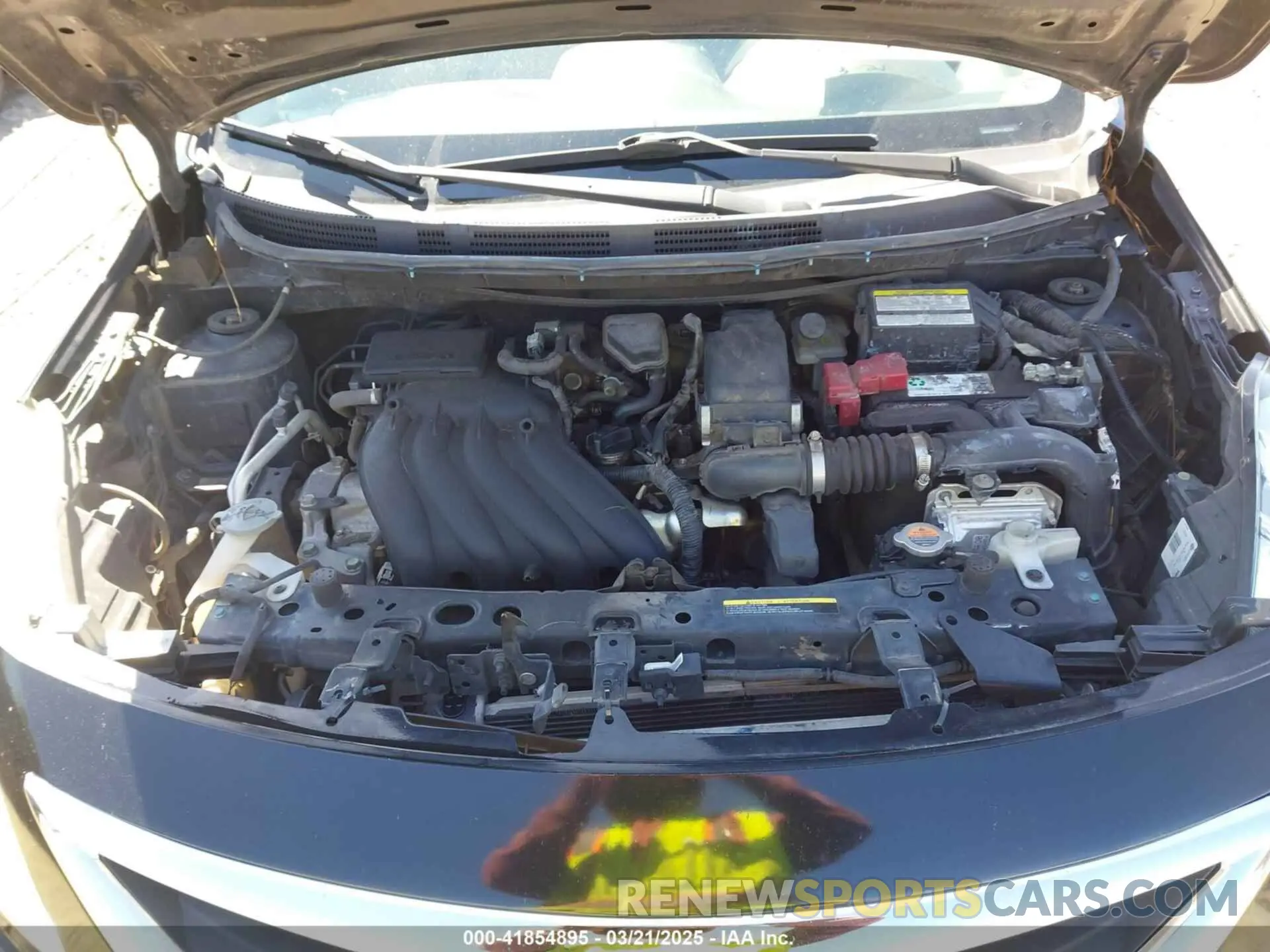 10 Фотография поврежденного автомобиля 3N1CN7AP1KL807302 NISSAN VERSA 2019