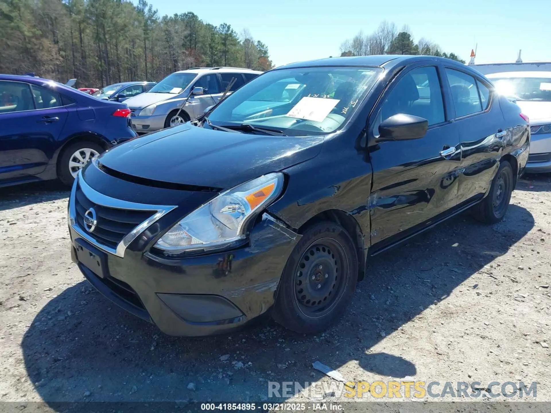 2 Фотография поврежденного автомобиля 3N1CN7AP1KL807302 NISSAN VERSA 2019