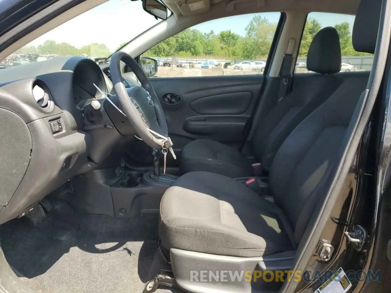 7 Photograph of a damaged car 3N1CN7AP1KL807865 NISSAN VERSA 2019