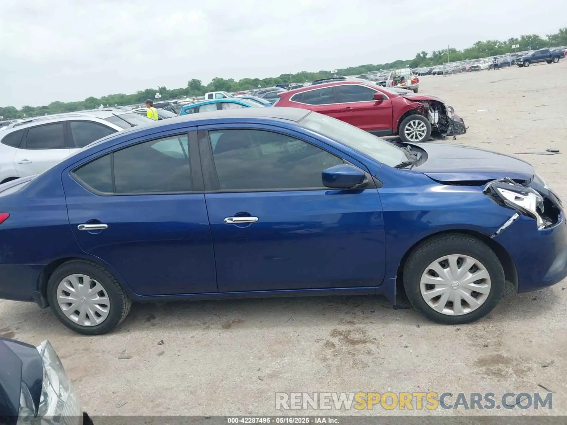 13 Photograph of a damaged car 3N1CN7AP1KL817960 NISSAN VERSA 2019