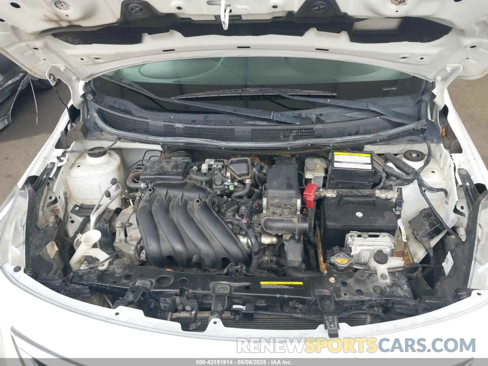 10 Photograph of a damaged car 3N1CN7AP1KL838940 NISSAN VERSA 2019