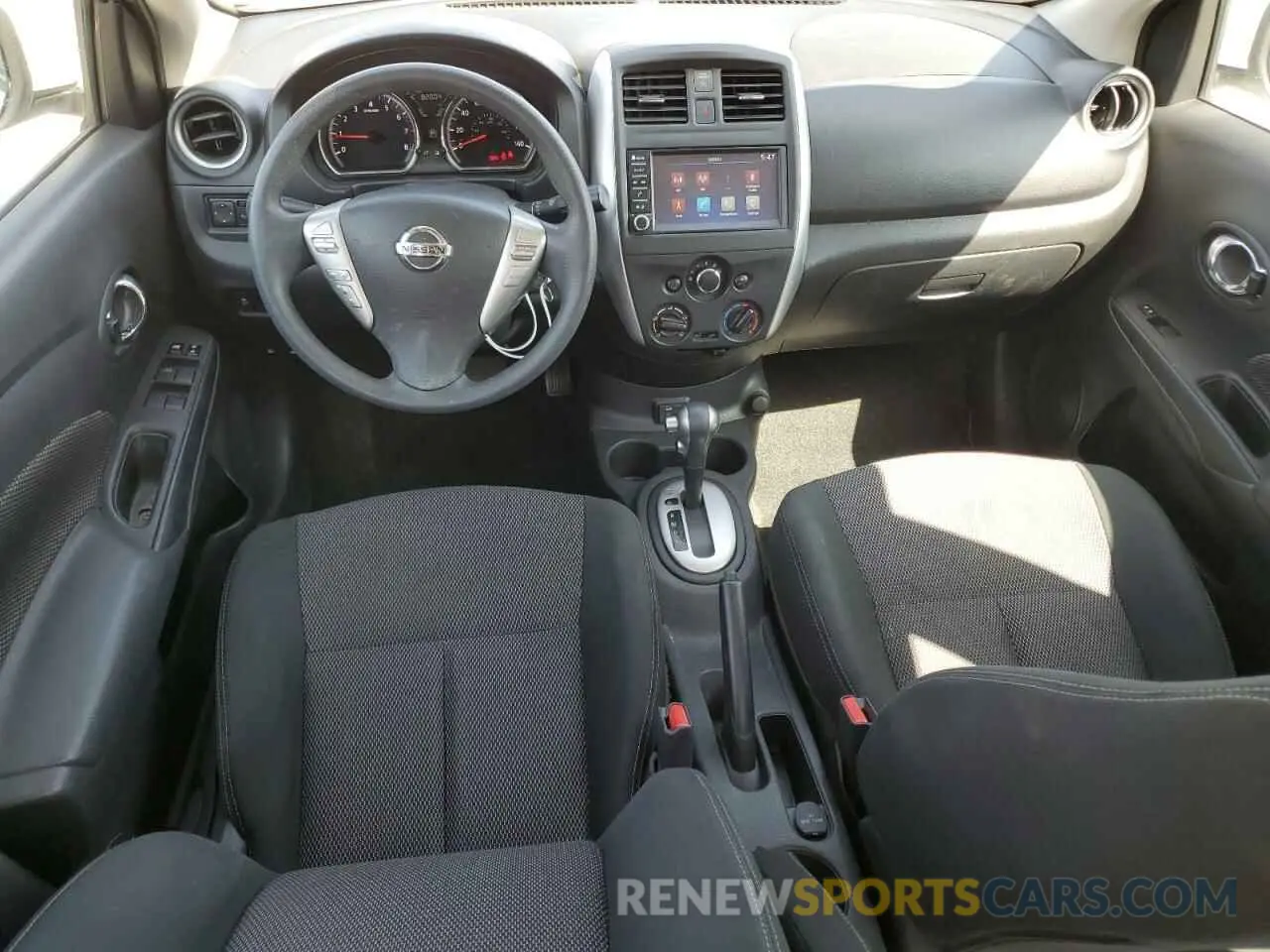8 Photograph of a damaged car 3N1CN7AP1KL843426 NISSAN VERSA 2019