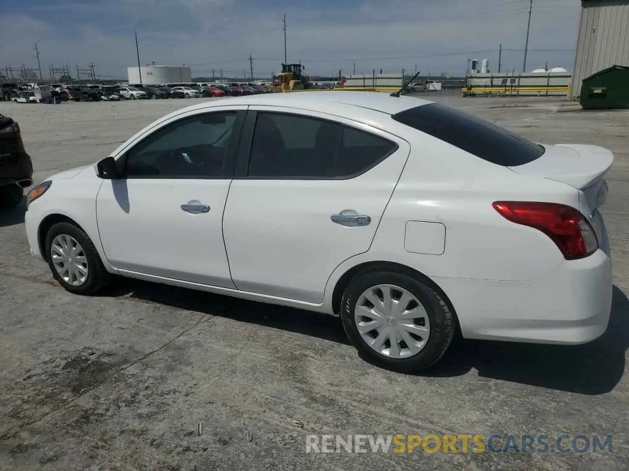2 Фотография поврежденного автомобиля 3N1CN7AP1KL856418 NISSAN VERSA 2019