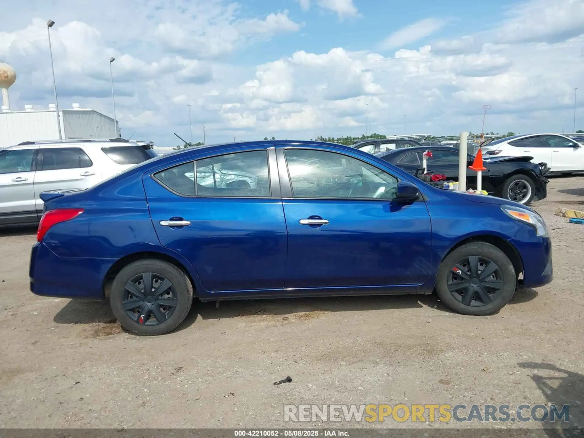 13 Photograph of a damaged car 3N1CN7AP1KL868228 NISSAN VERSA 2019