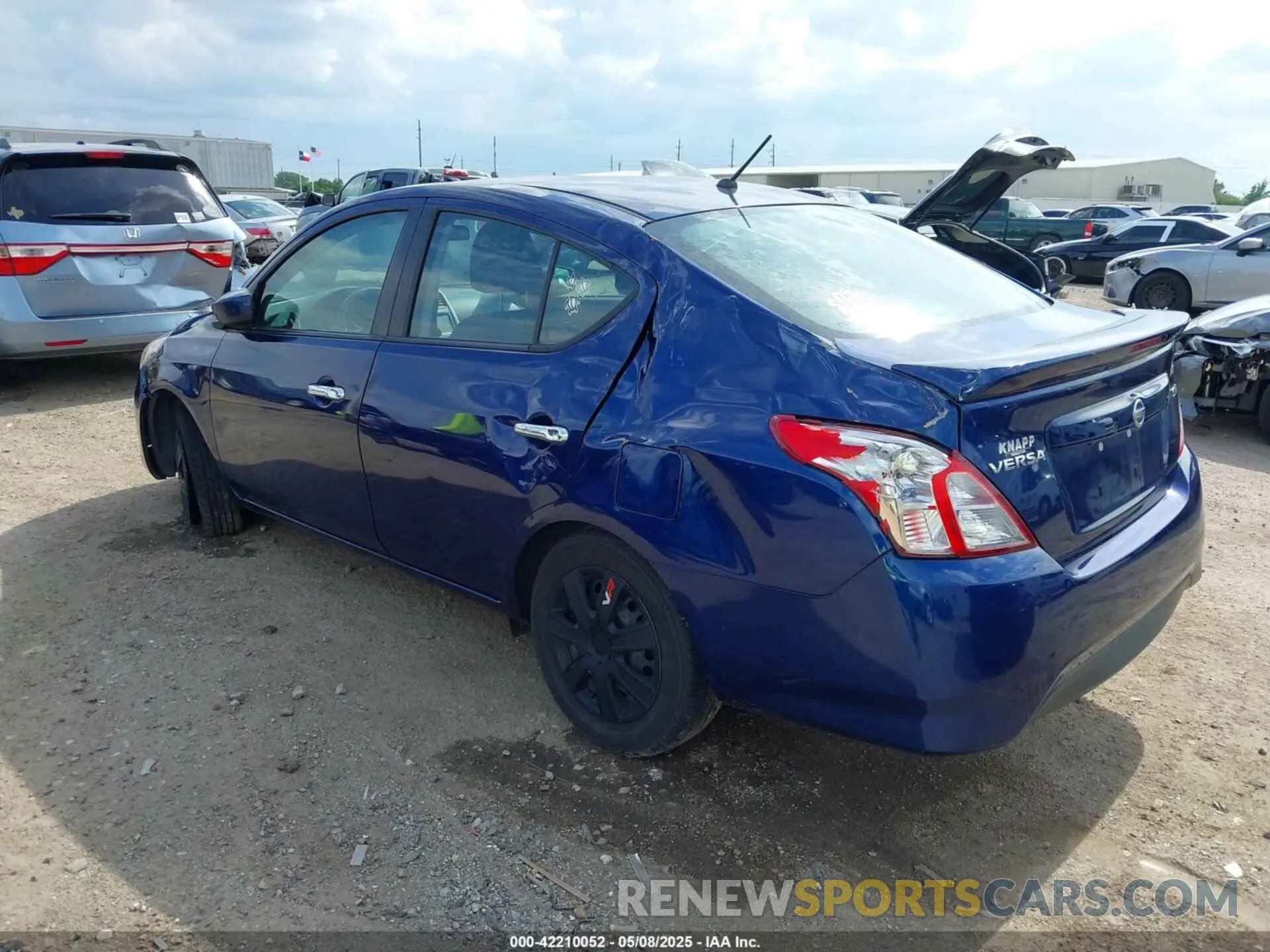 3 Photograph of a damaged car 3N1CN7AP1KL868228 NISSAN VERSA 2019