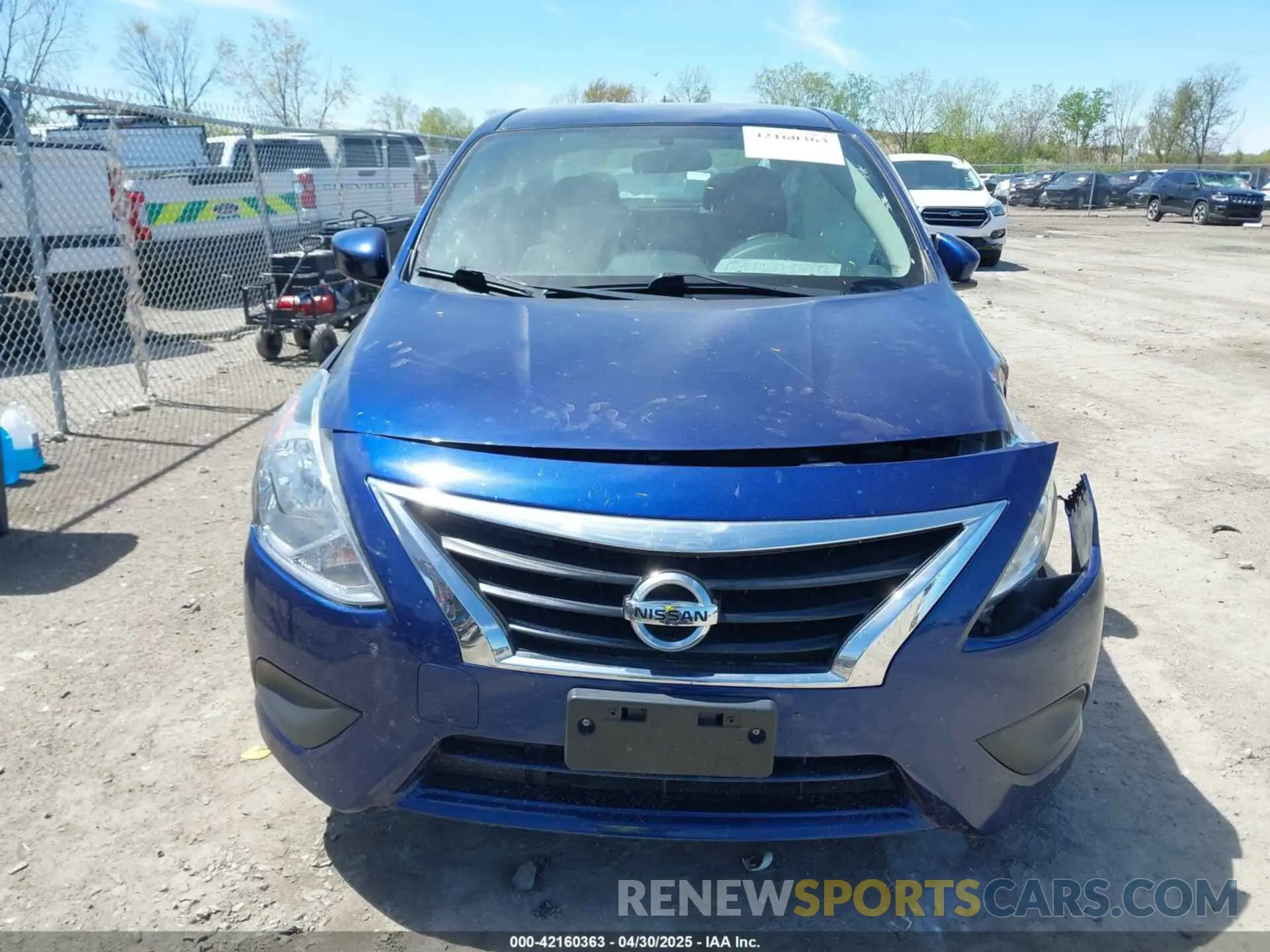 12 Фотография поврежденного автомобиля 3N1CN7AP1KL871484 NISSAN VERSA 2019