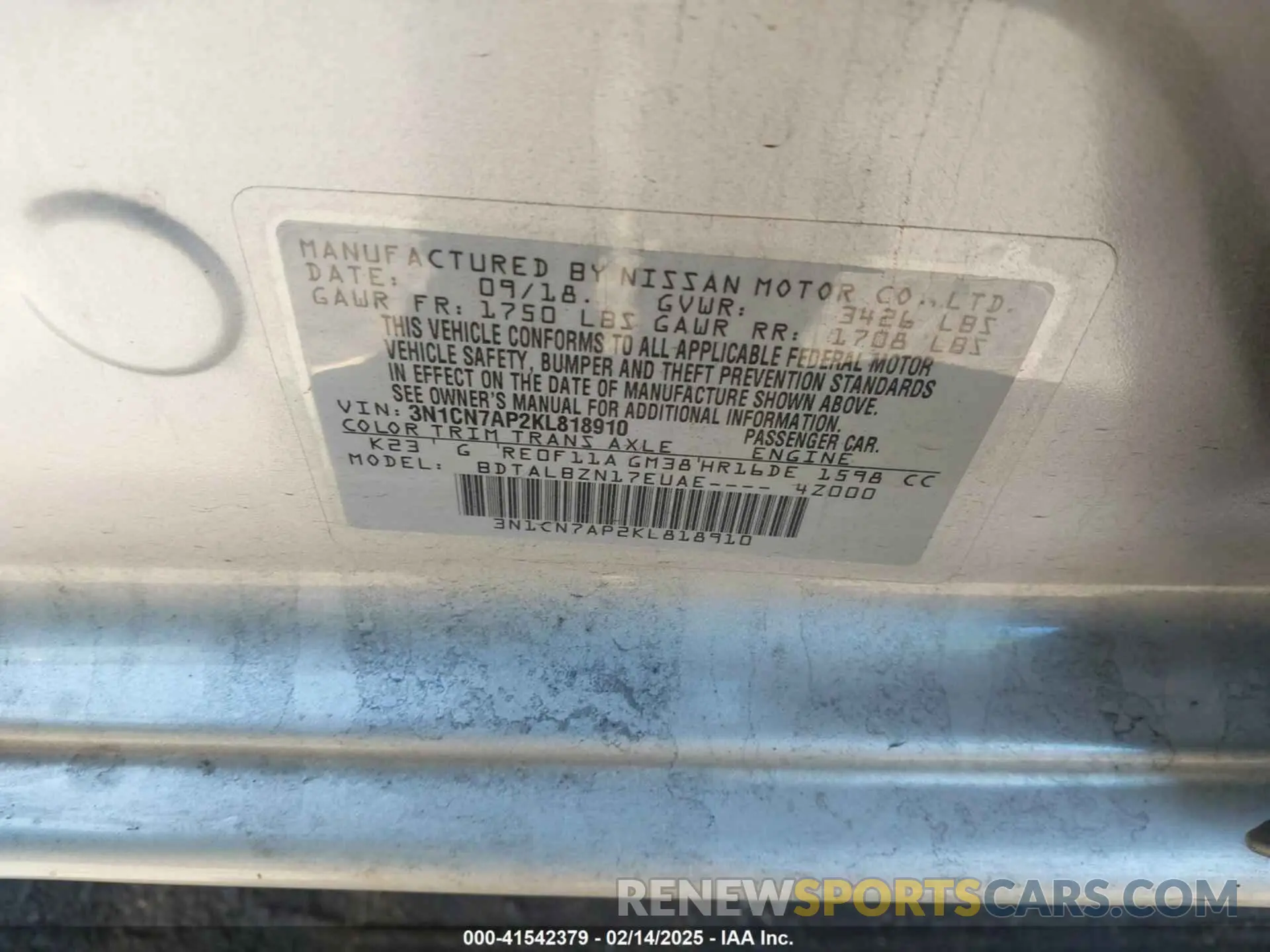 9 Photograph of a damaged car 3N1CN7AP2KL818910 NISSAN VERSA 2019