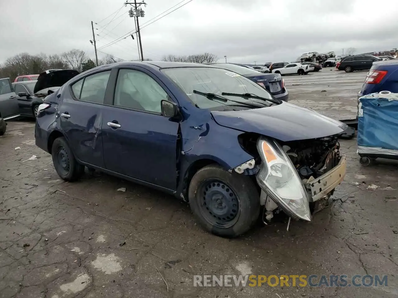 4 Фотография поврежденного автомобиля 3N1CN7AP2KL821502 NISSAN VERSA 2019